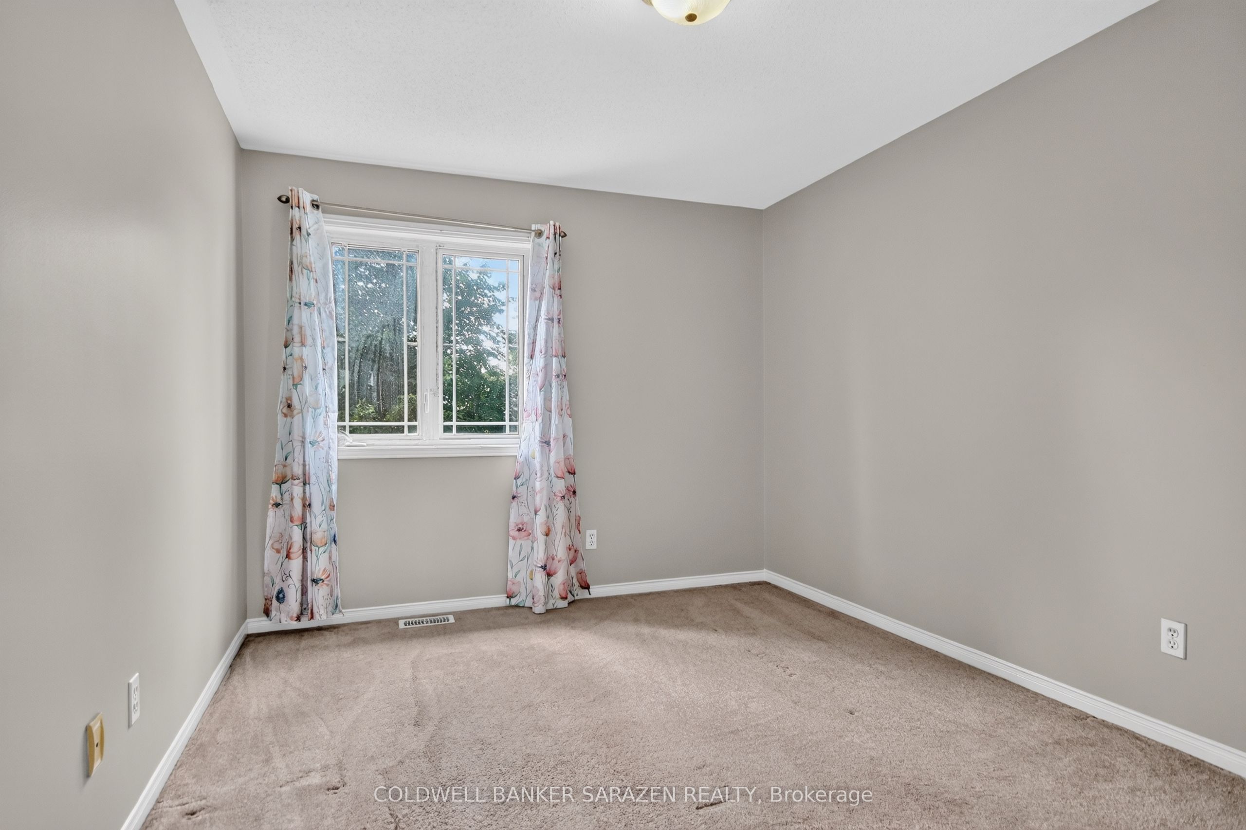 111 Harbour View Street Property Photo 31