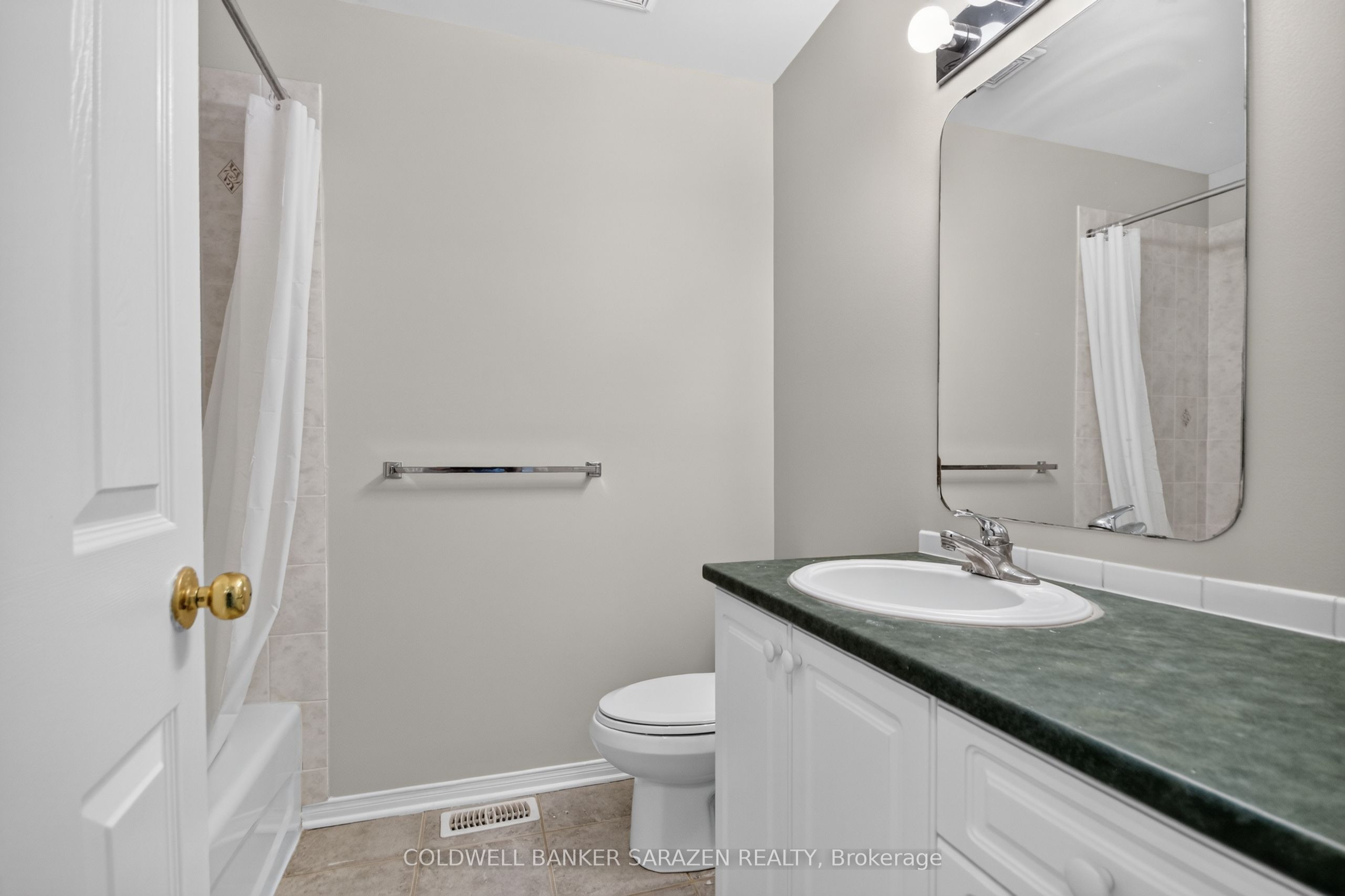 111 Harbour View Street Property Photo 33