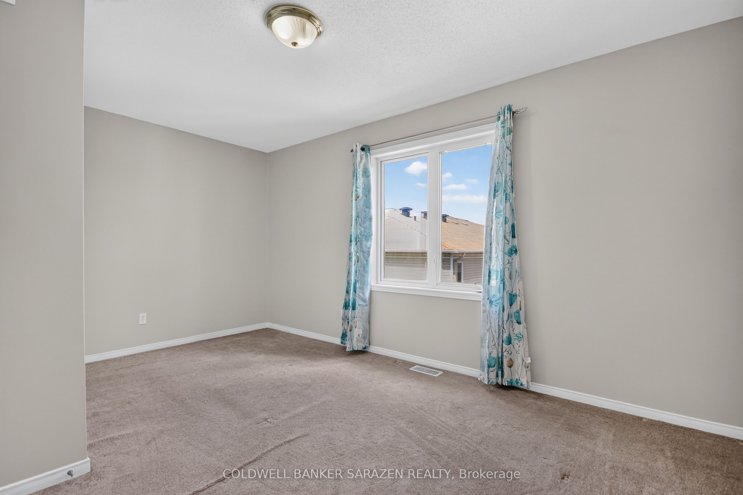 111 Harbour View Street Property Photo 34