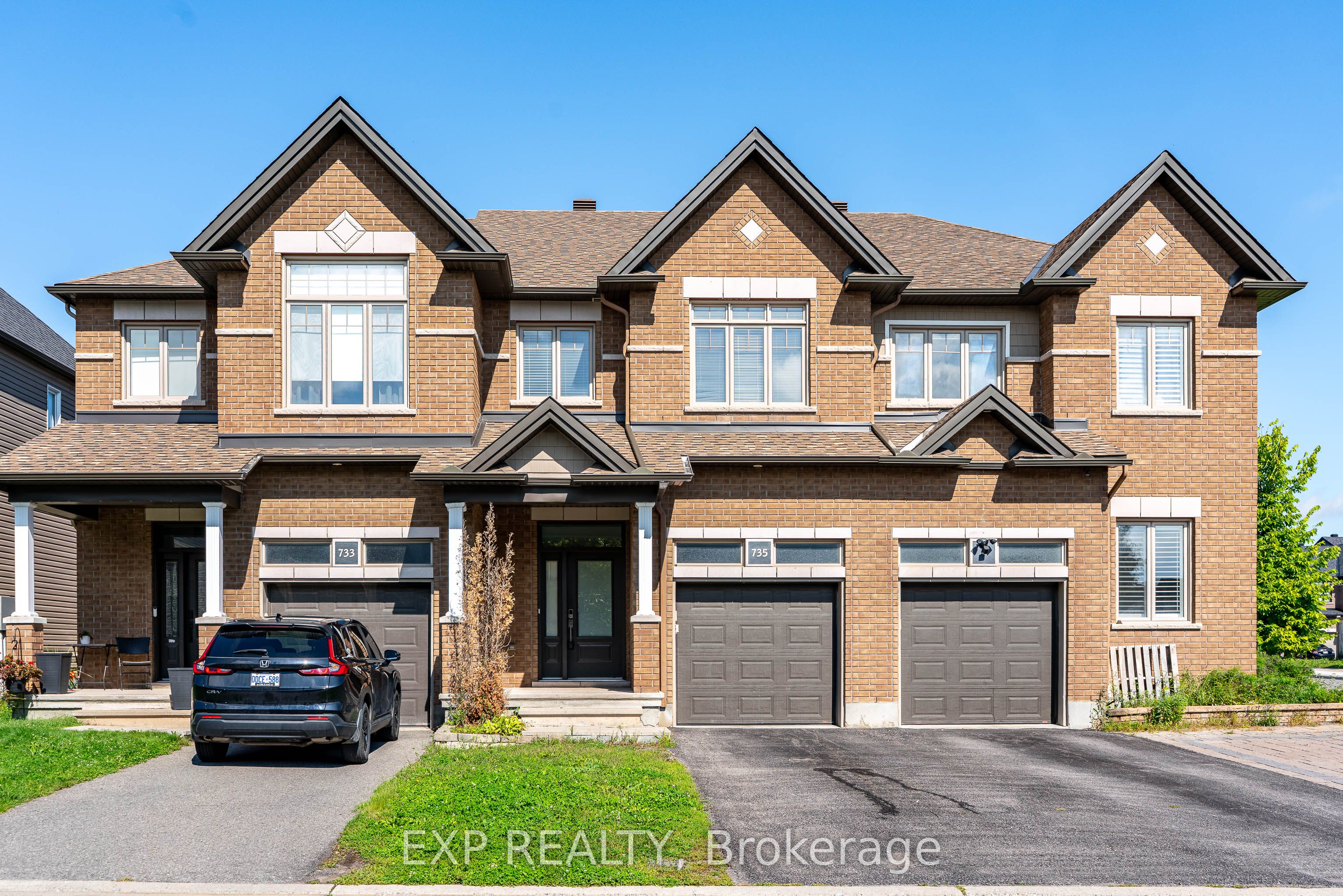 735 Teasel Way Property Photo 1