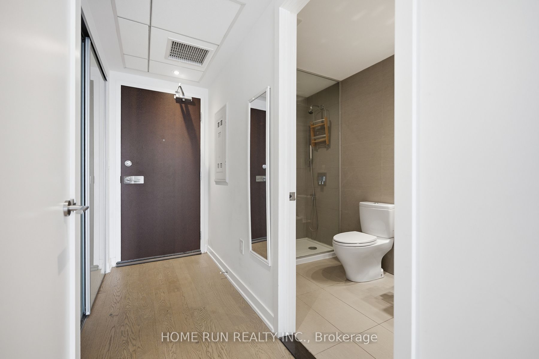 199 Slater Street 1007 Property Photo 18