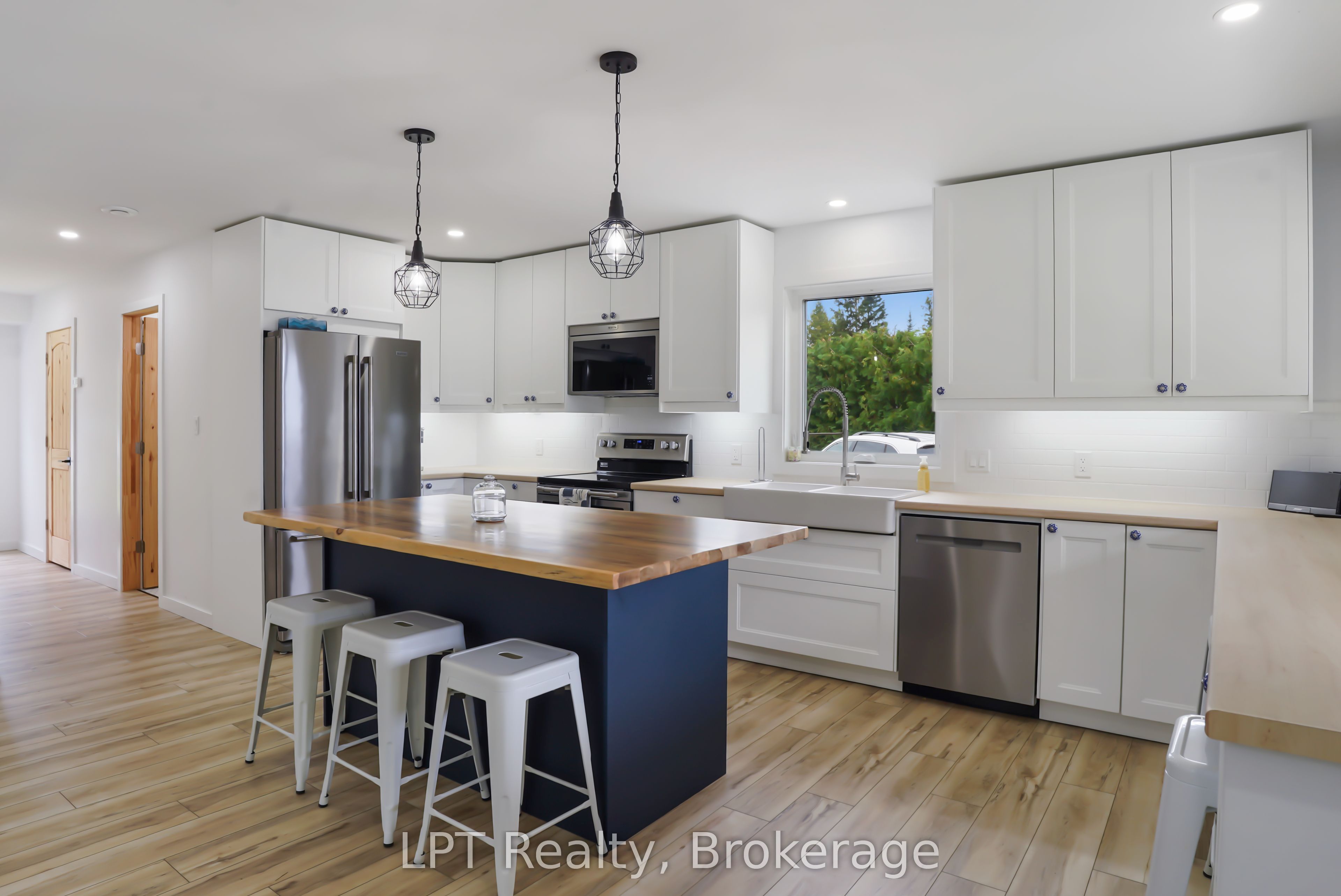 6 Spry Lake Road Property Photo 19