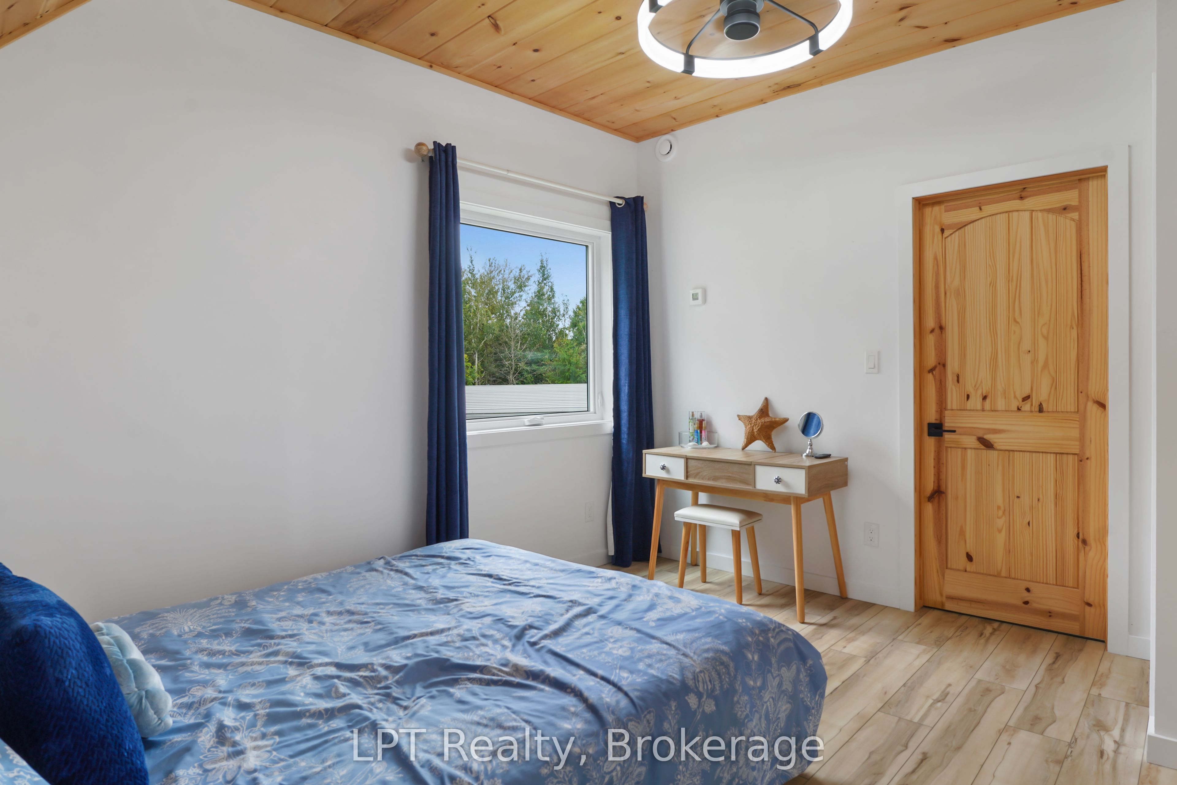 6 Spry Lake Road Property Photo 28