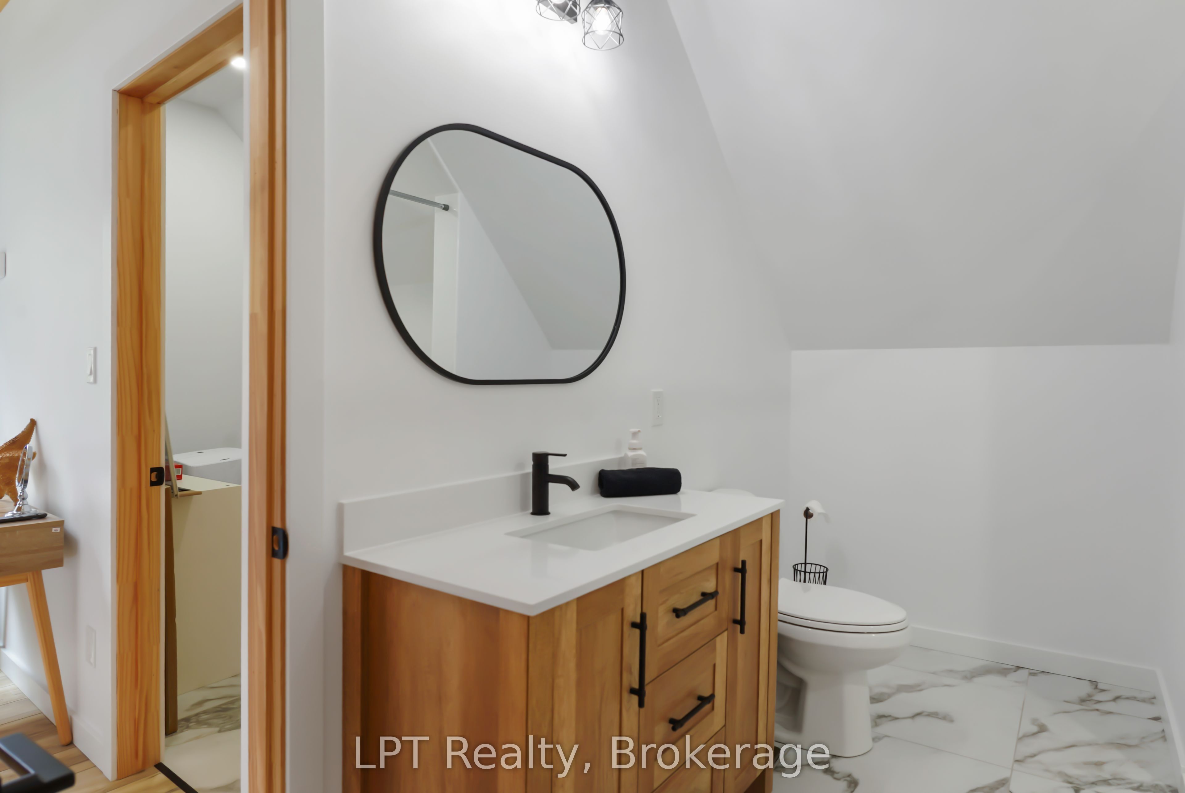 6 Spry Lake Road Property Photo 30