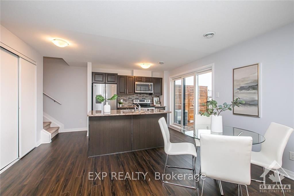 444 Via Verona Avenue B Property Photo 8