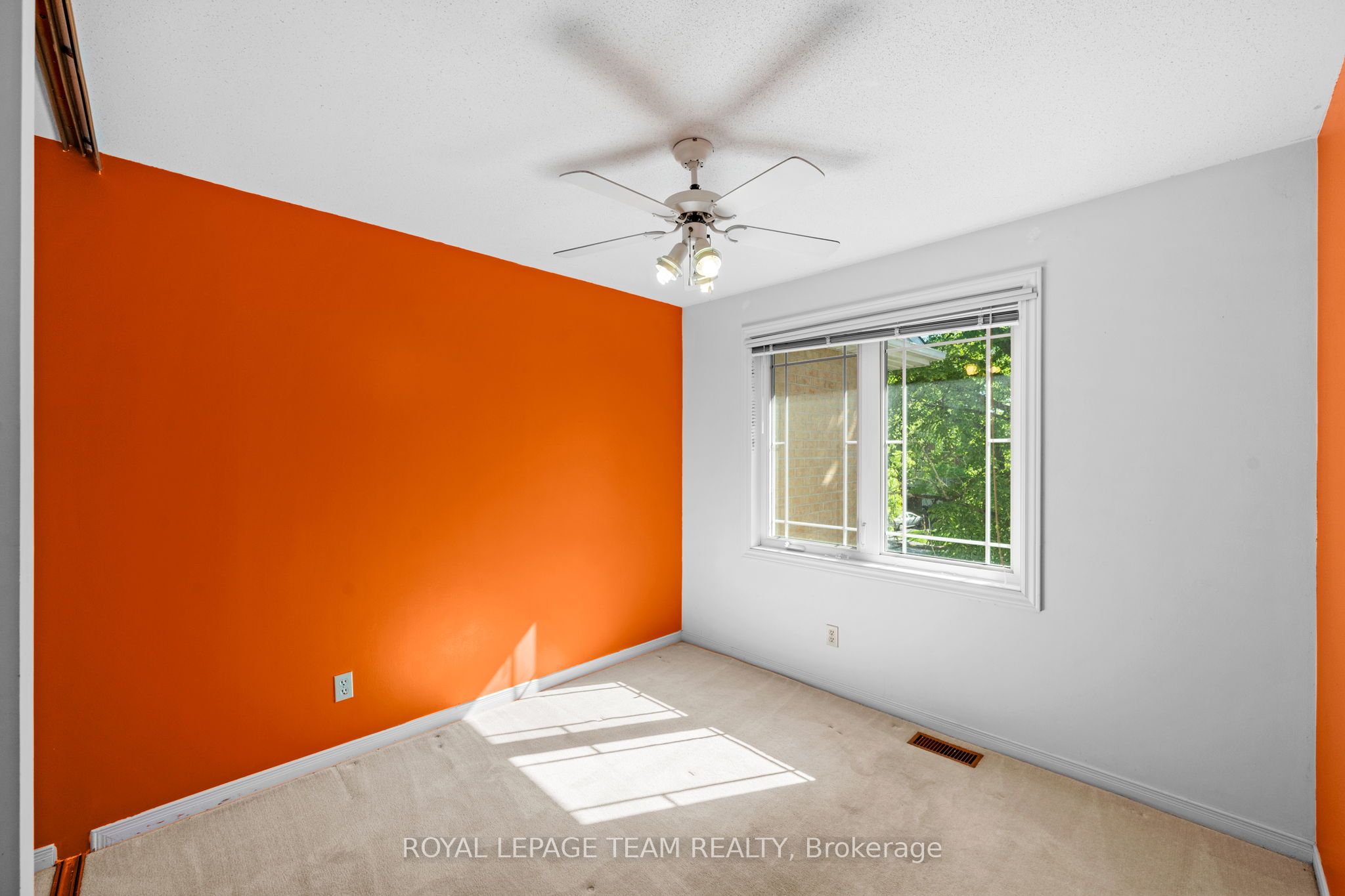 8 Mannington Court Property Photo 22