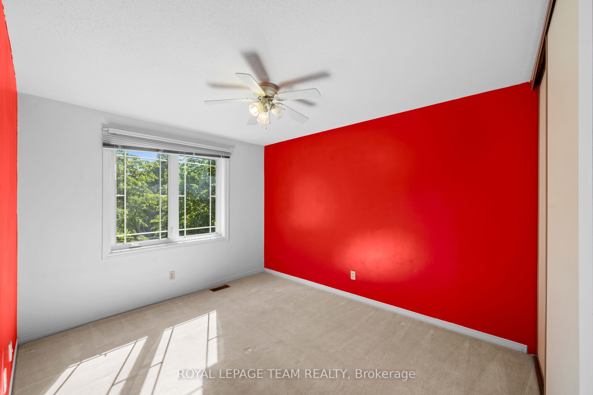 8 Mannington Court Property Photo 23