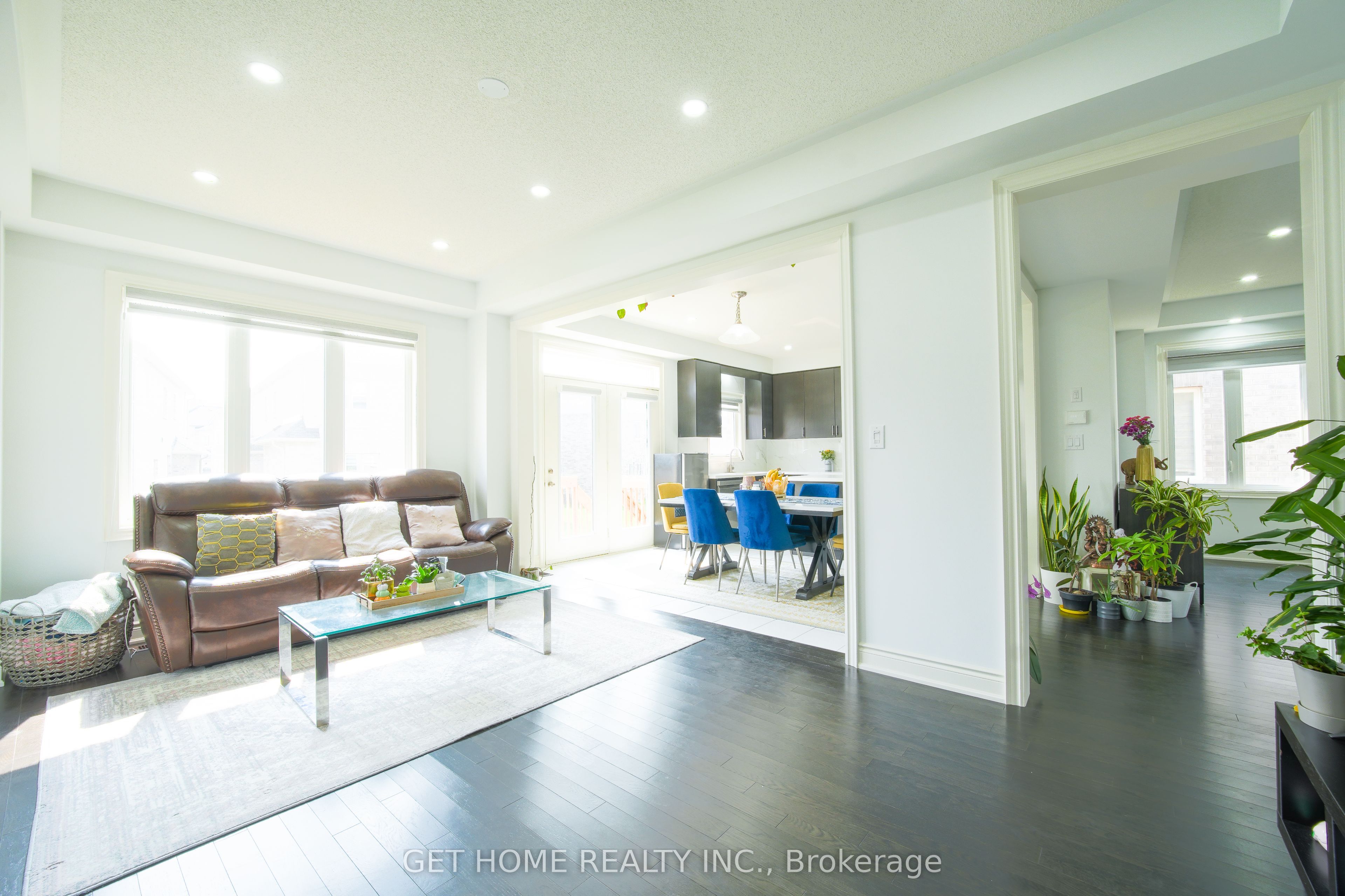 114 Attwater Drive Property Photo 14