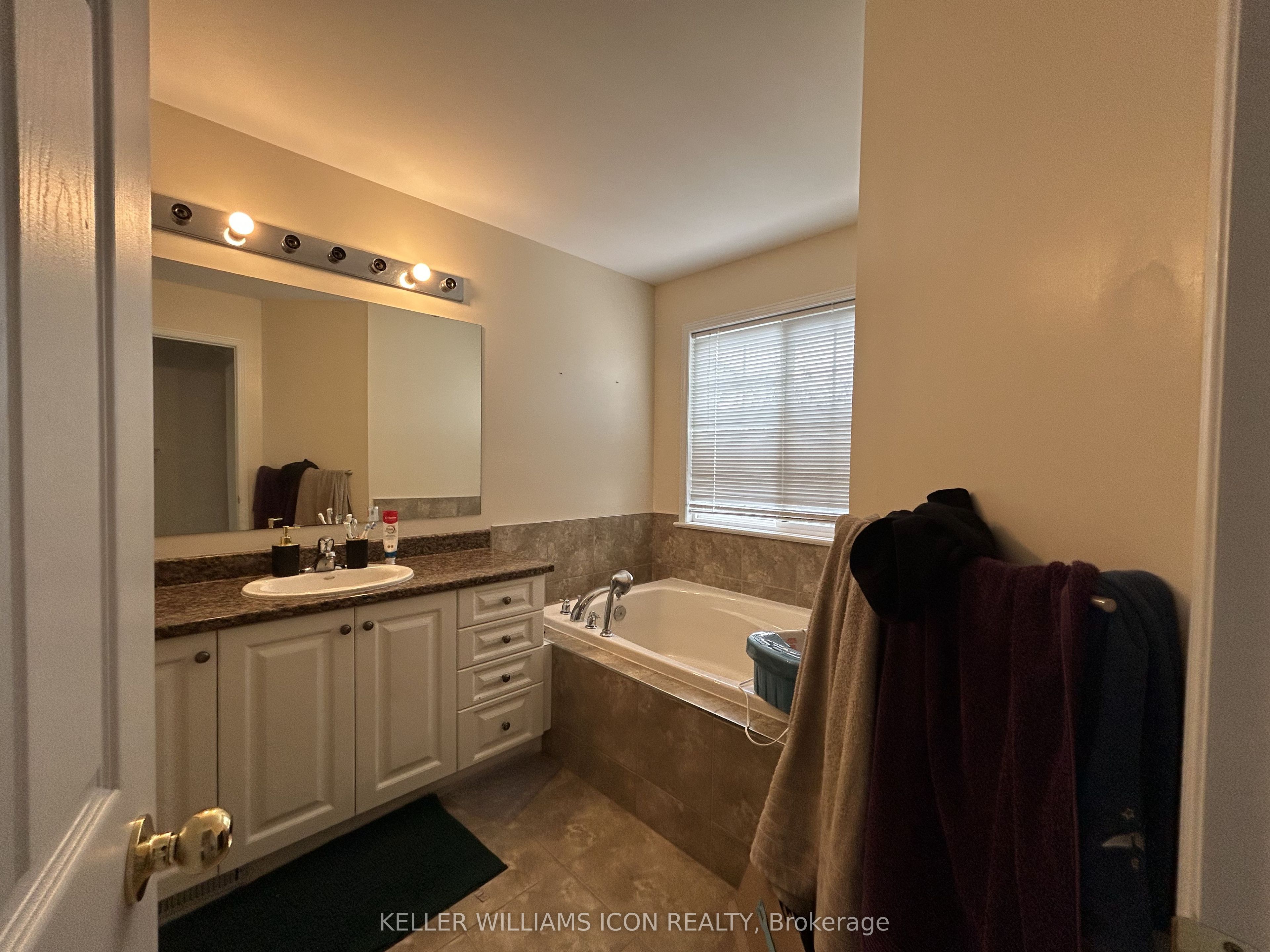 131 Goldwood Private Property Photo 7