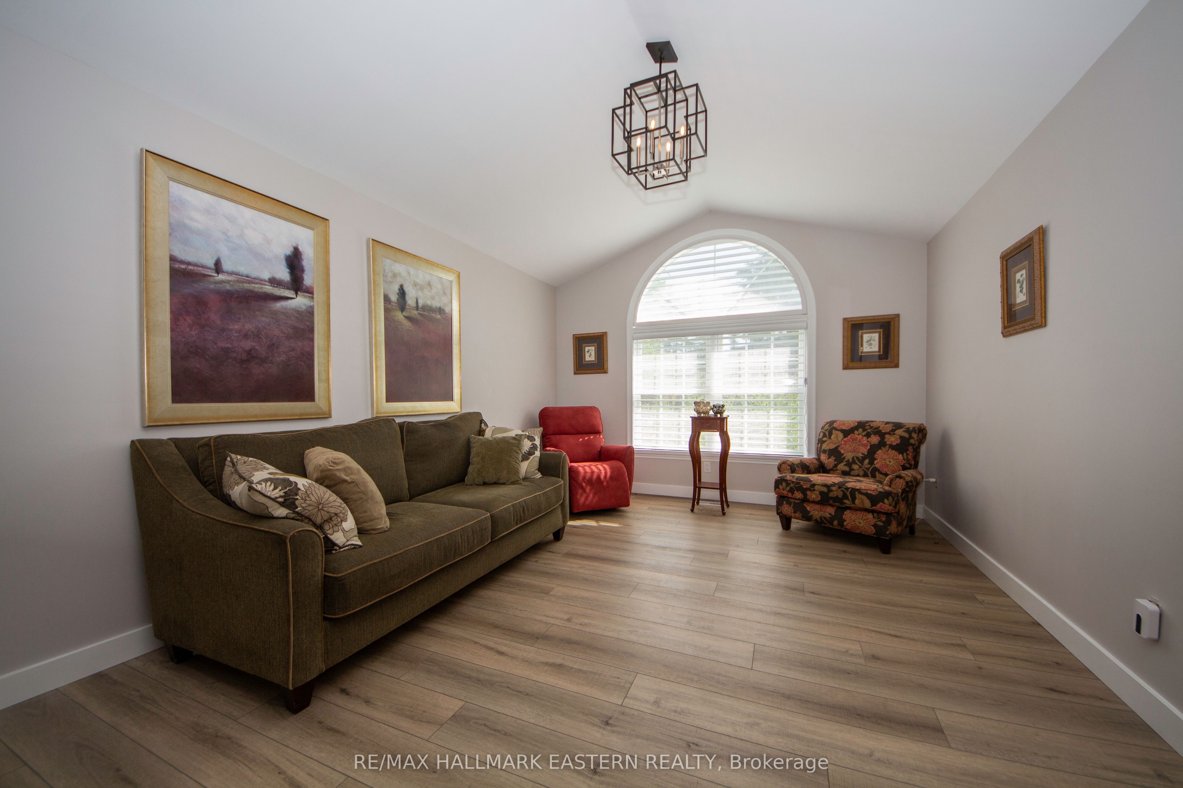 36 Russell Hill Road Property Photo 6