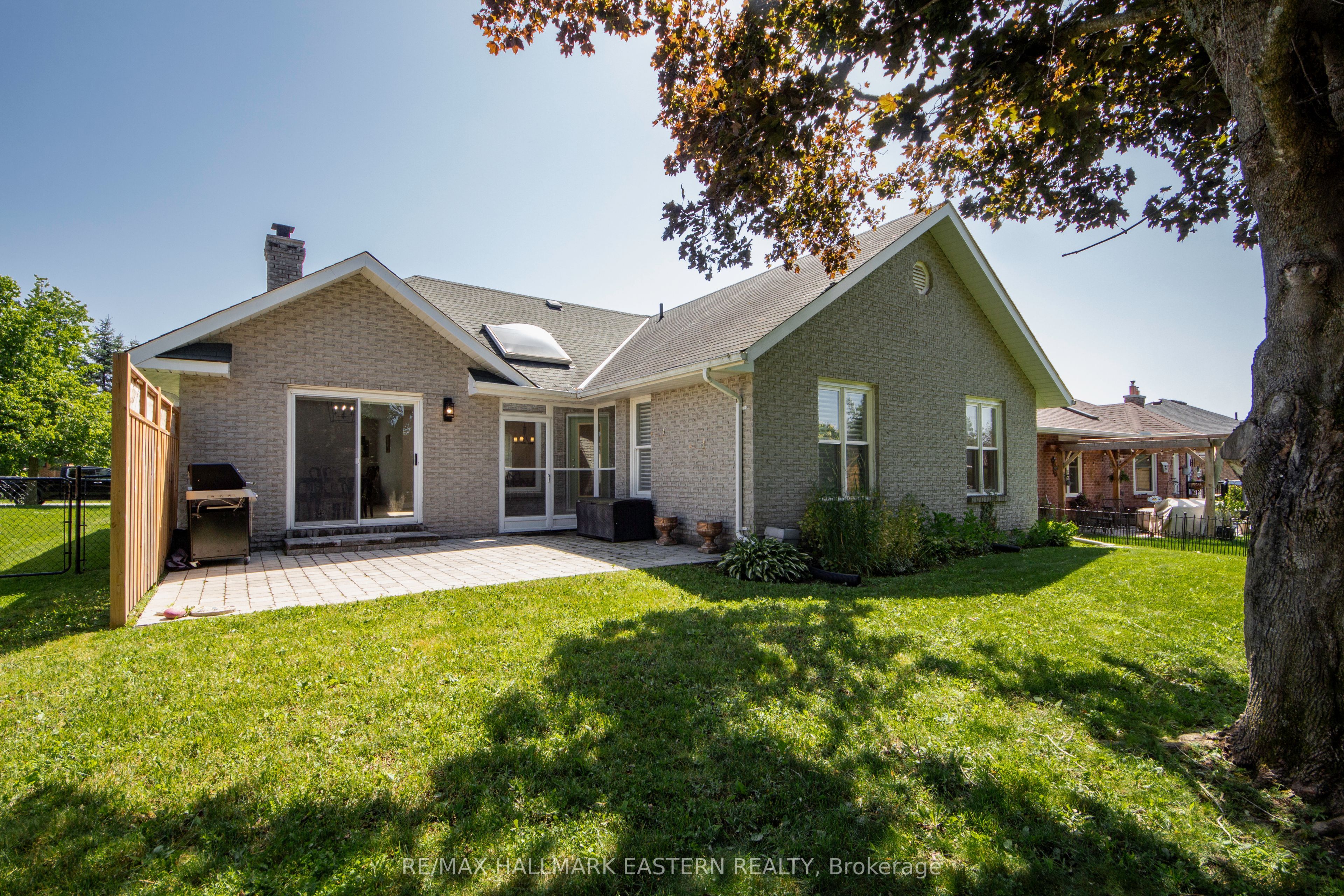 36 Russell Hill Road Property Photo 25