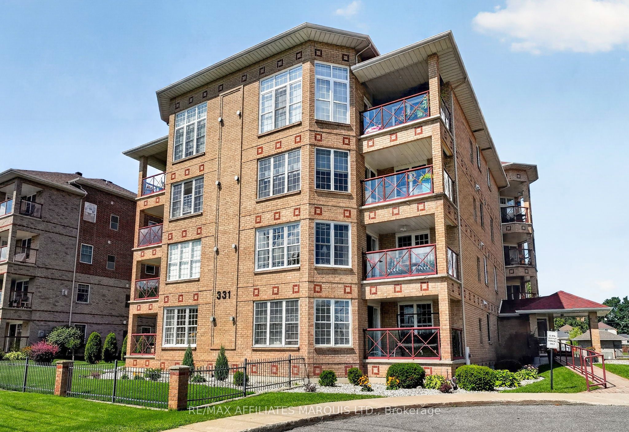 331 Water Street W 304 Property Photo 1