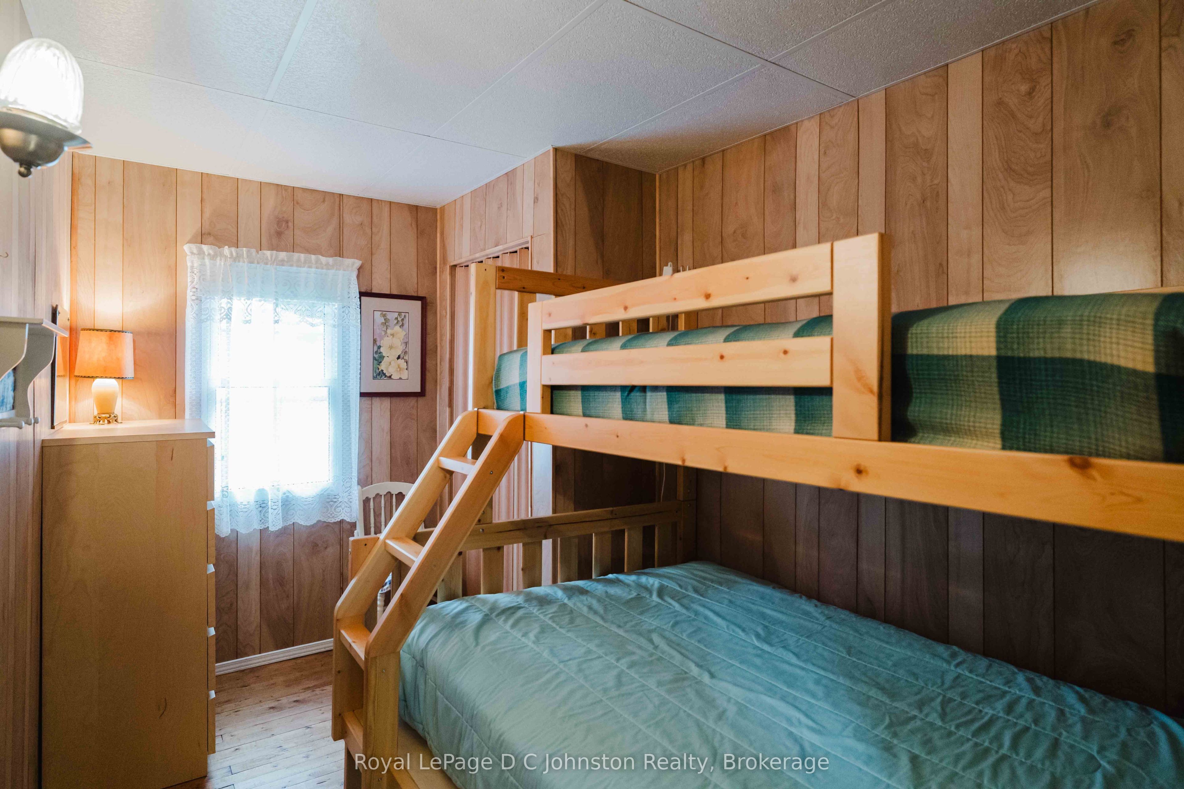 736 Shantz Street Property Photo 7