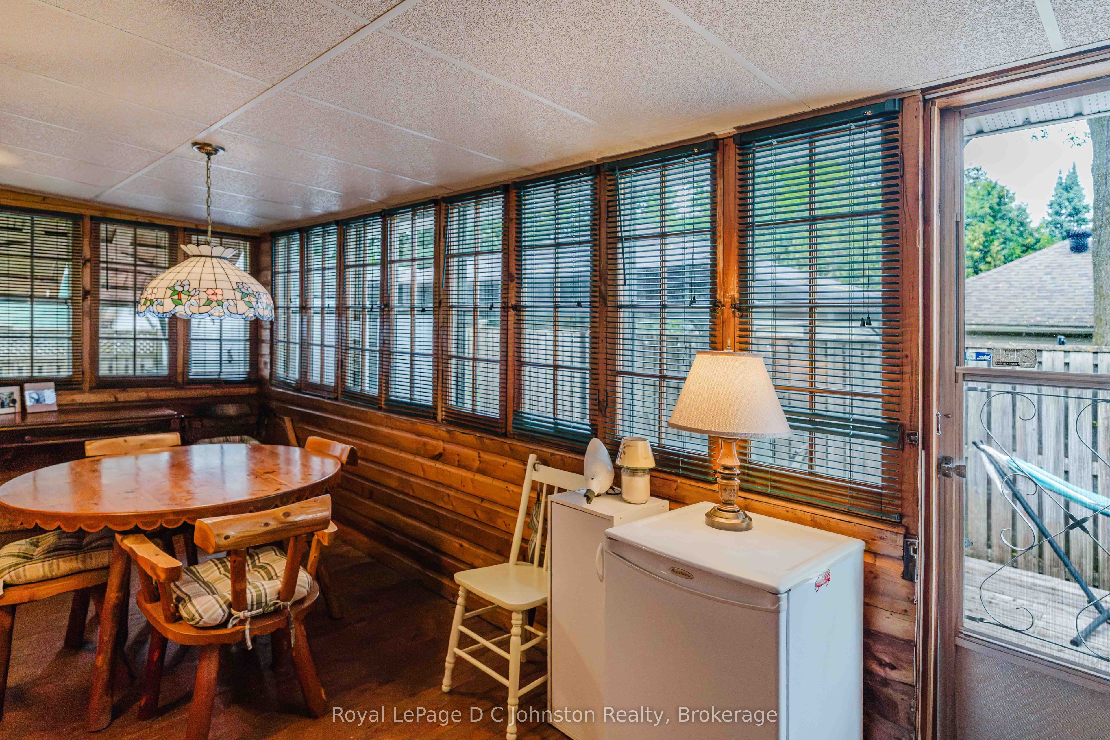 736 Shantz Street Property Photo 12