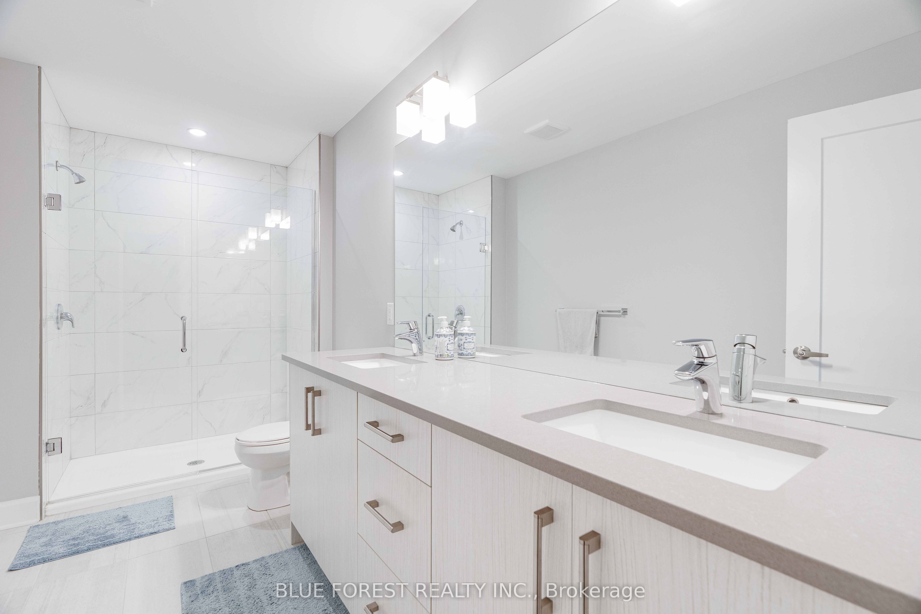 499 Sophia Crescent Property Photo 12
