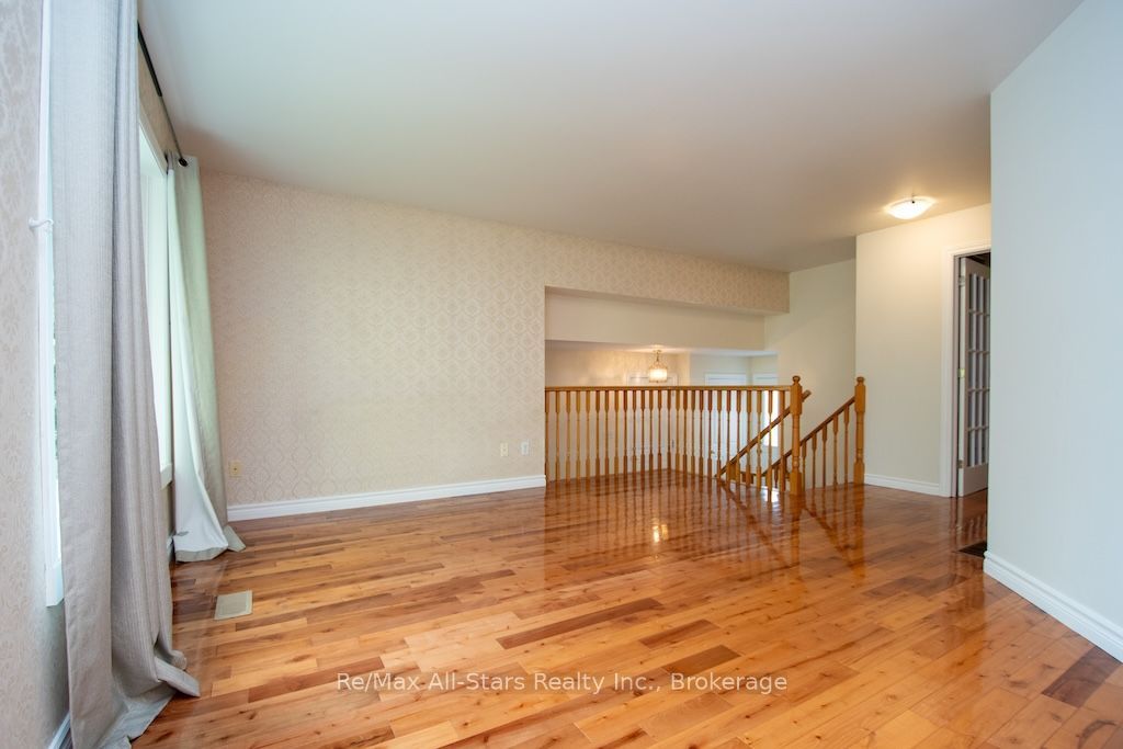 43 Mcgibbon Boulevard Property Photo 8