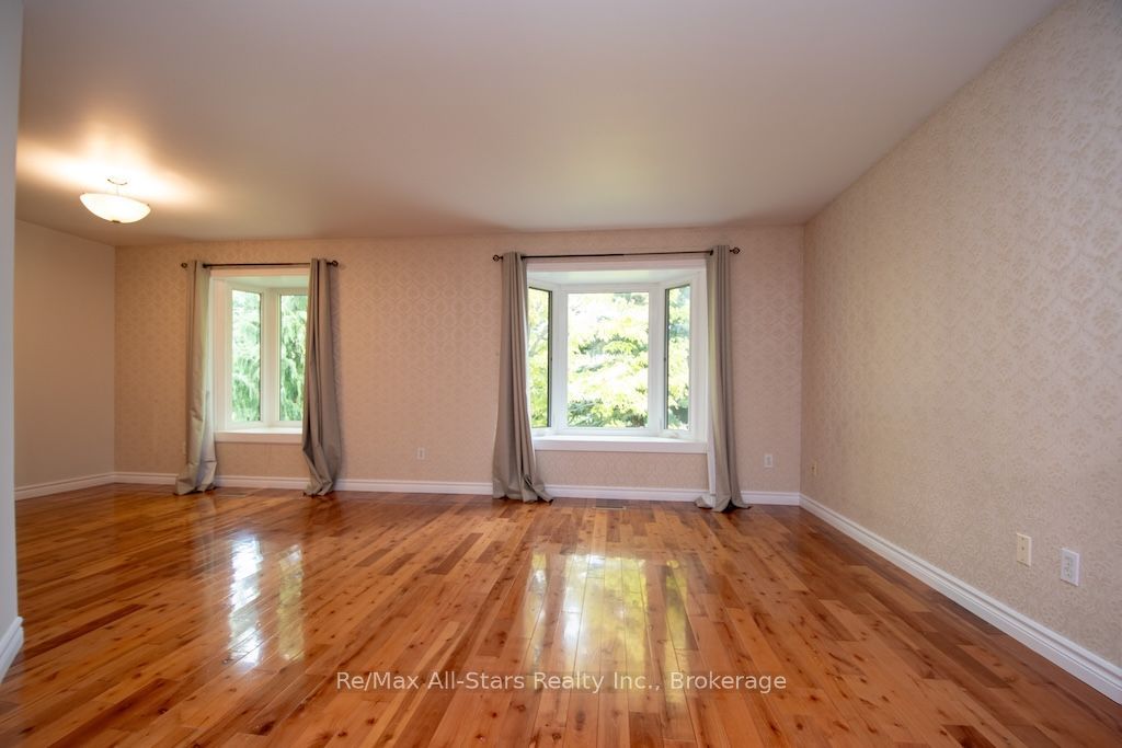 43 Mcgibbon Boulevard Property Photo 9