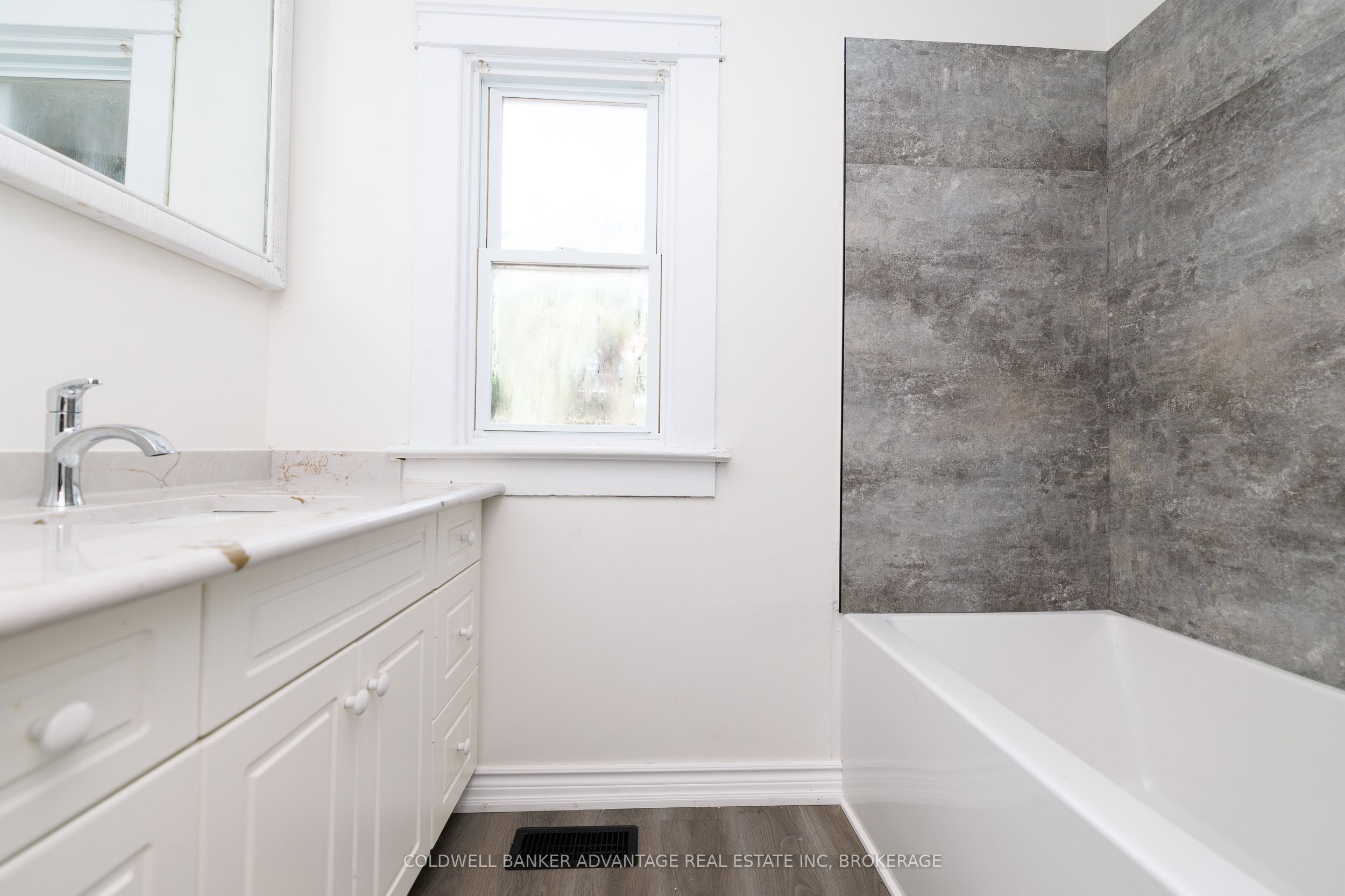 154 Fares Street Property Photo 12