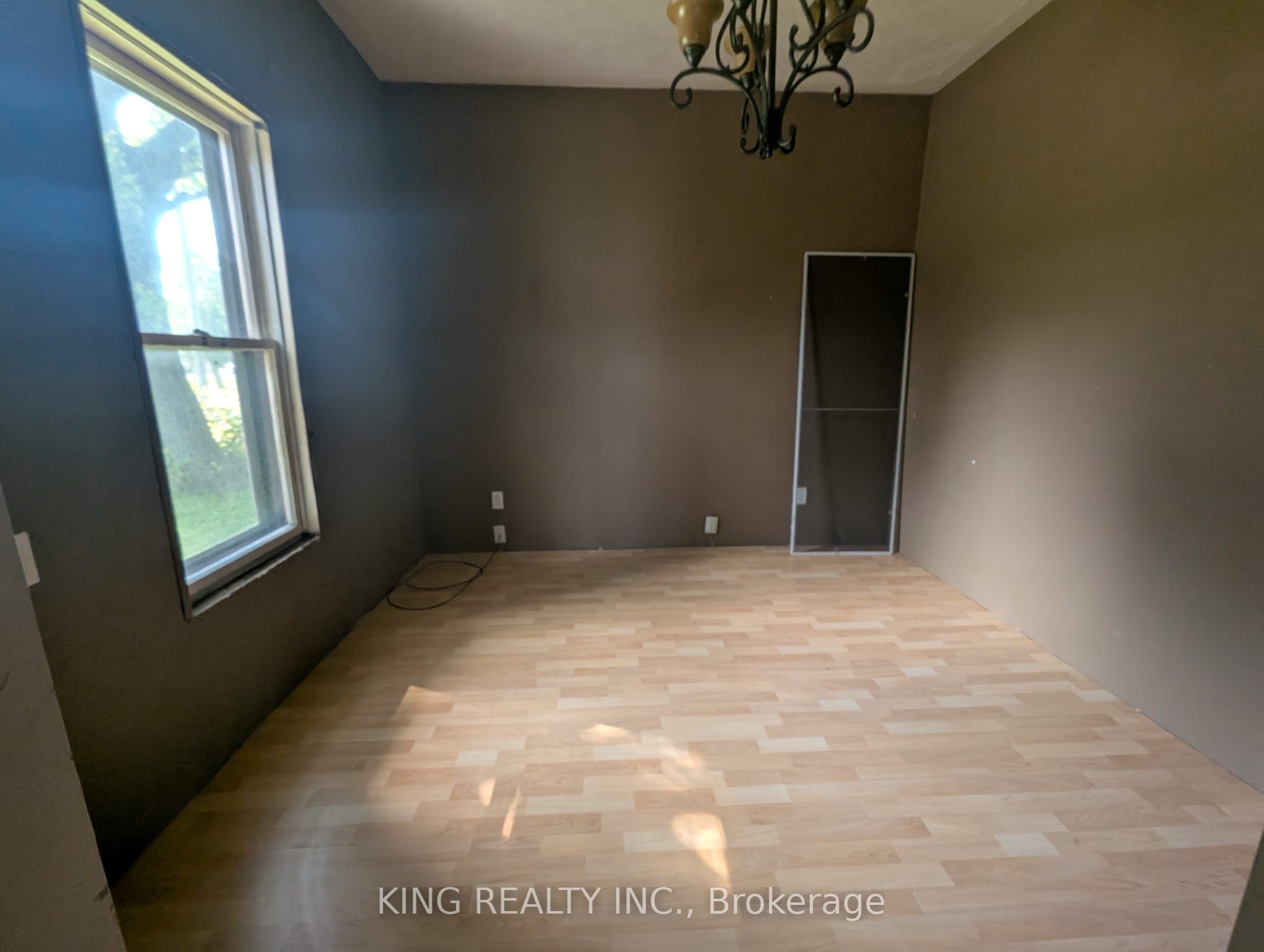 494 Isaac Street Property Photo 18