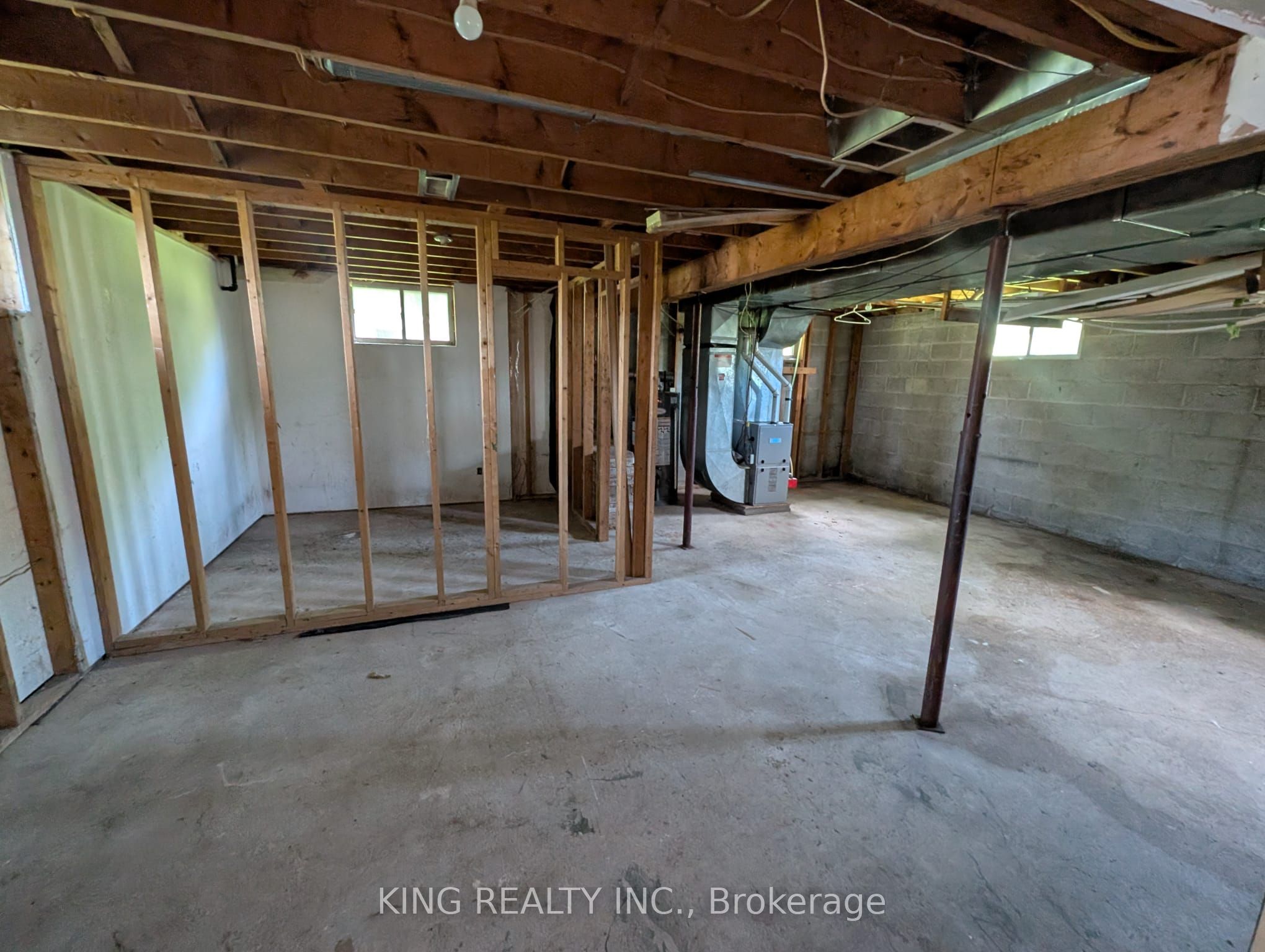 494 Isaac Street Property Photo 28