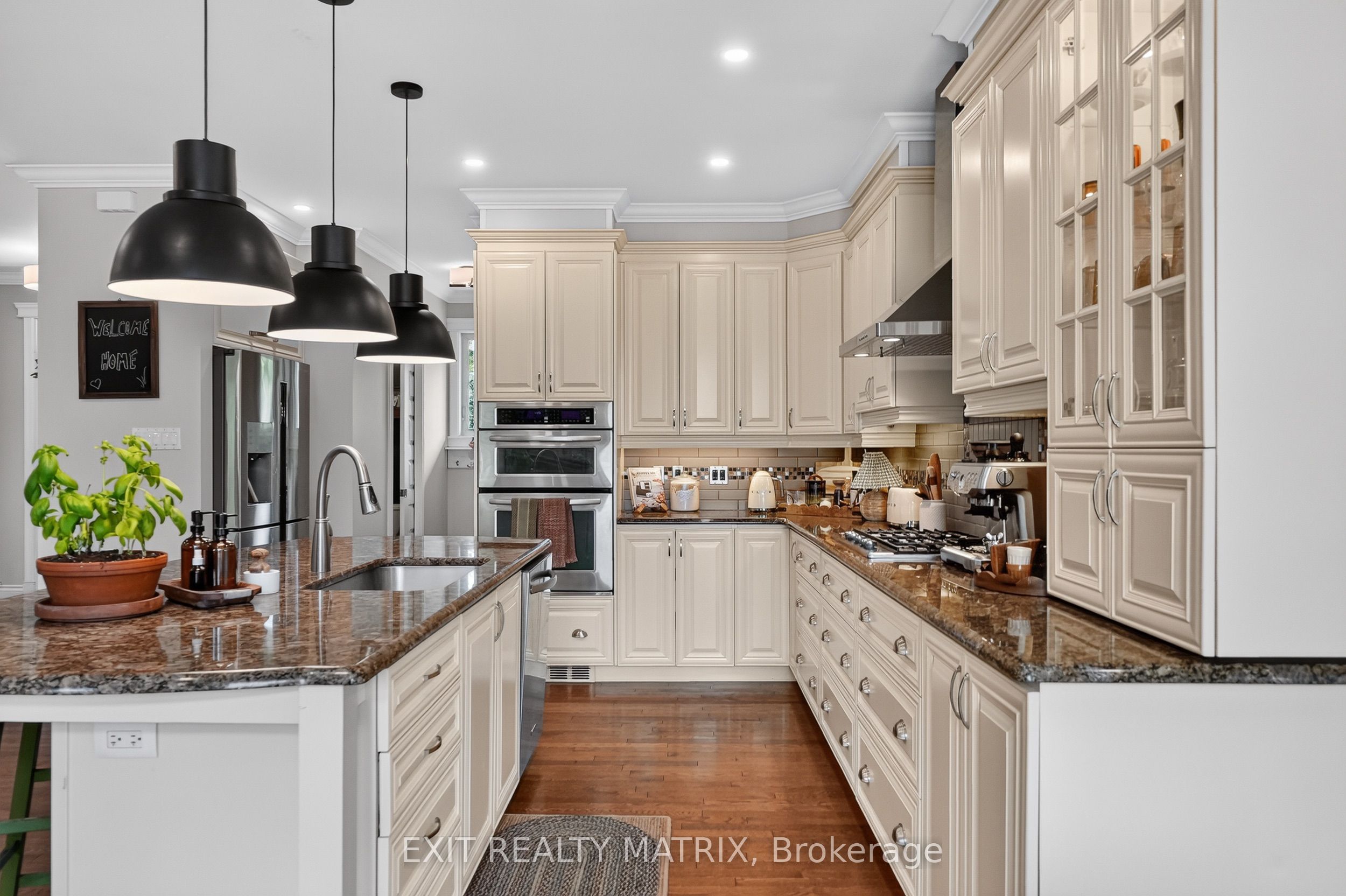 1044 Brazeau Road Property Photo 8