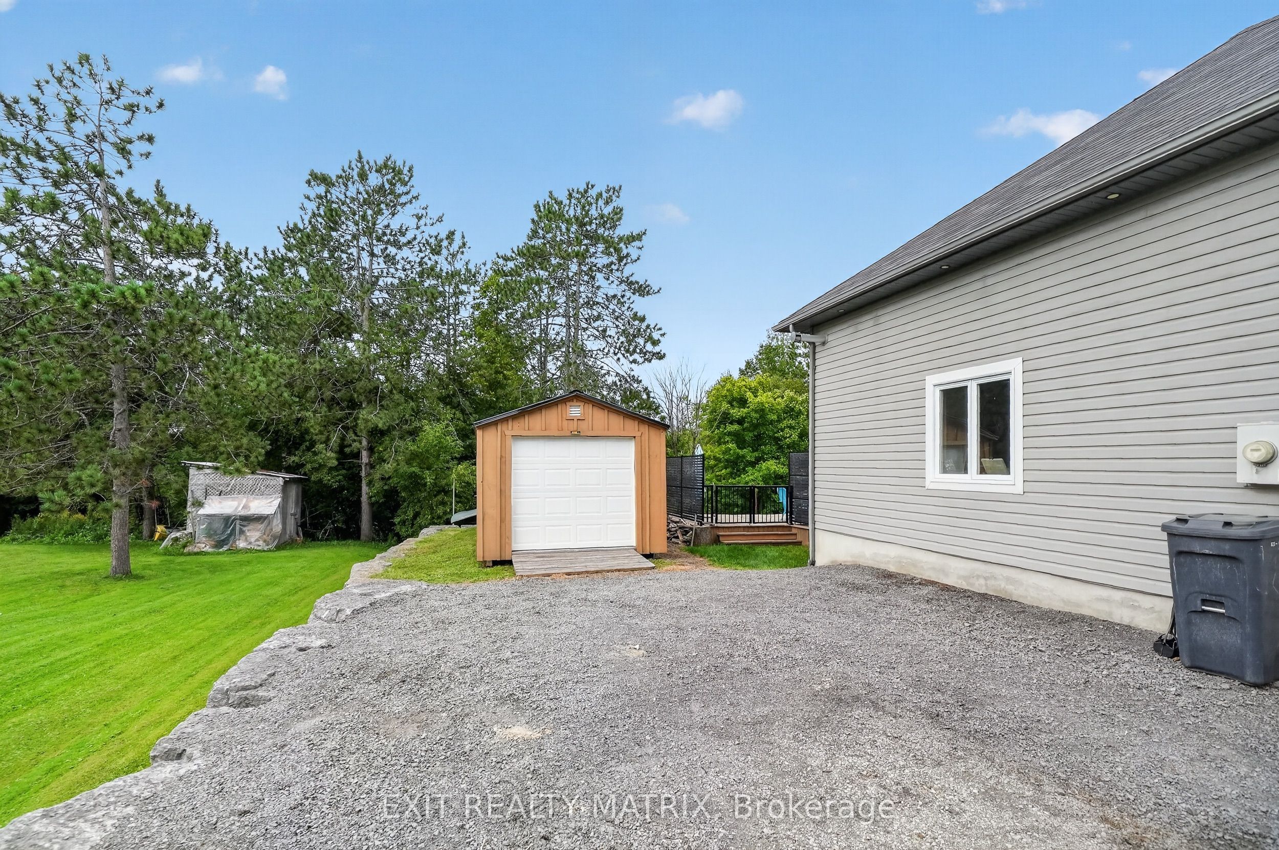 1044 Brazeau Road Property Photo 40