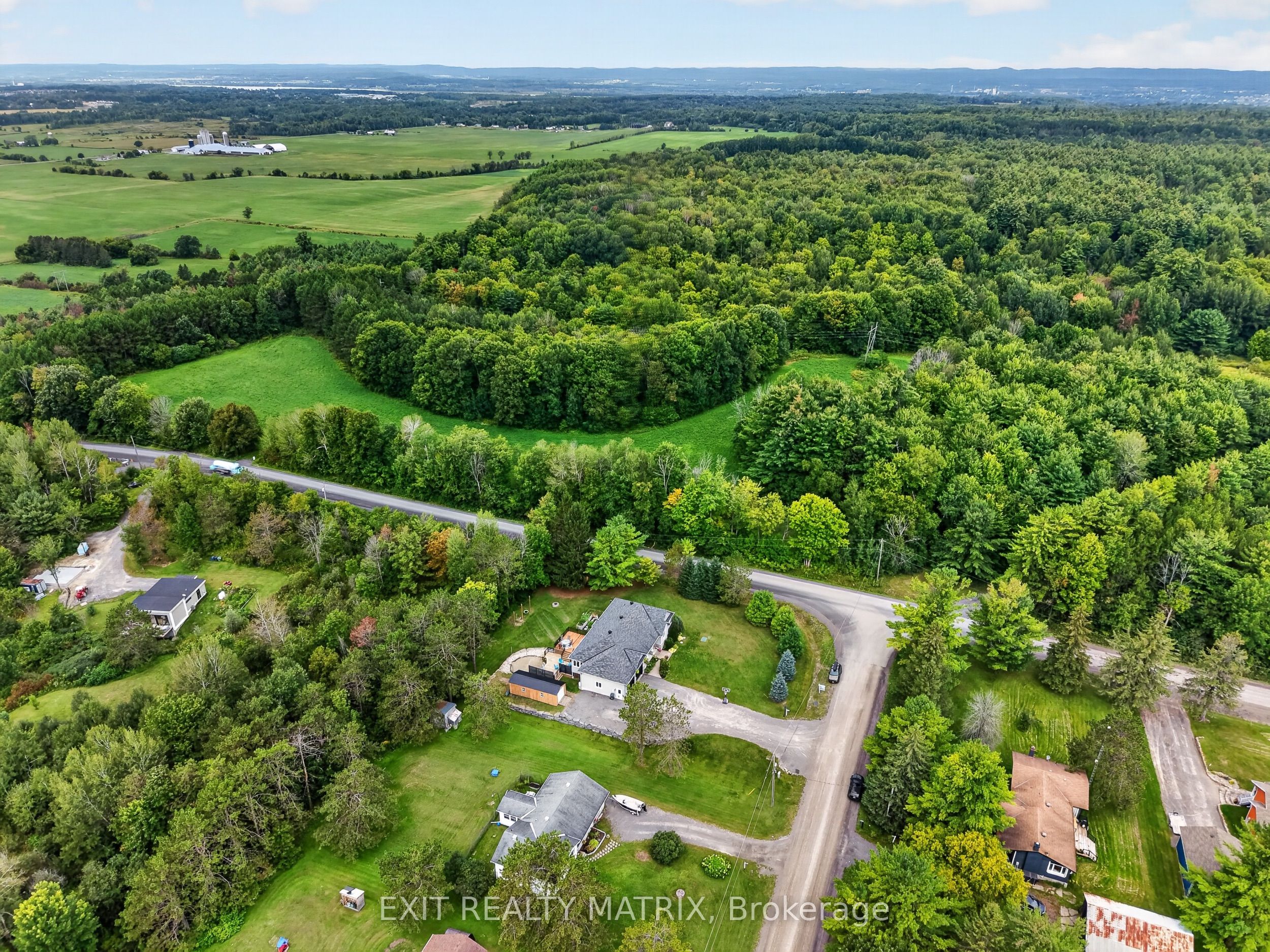 1044 Brazeau Road Property Photo 44