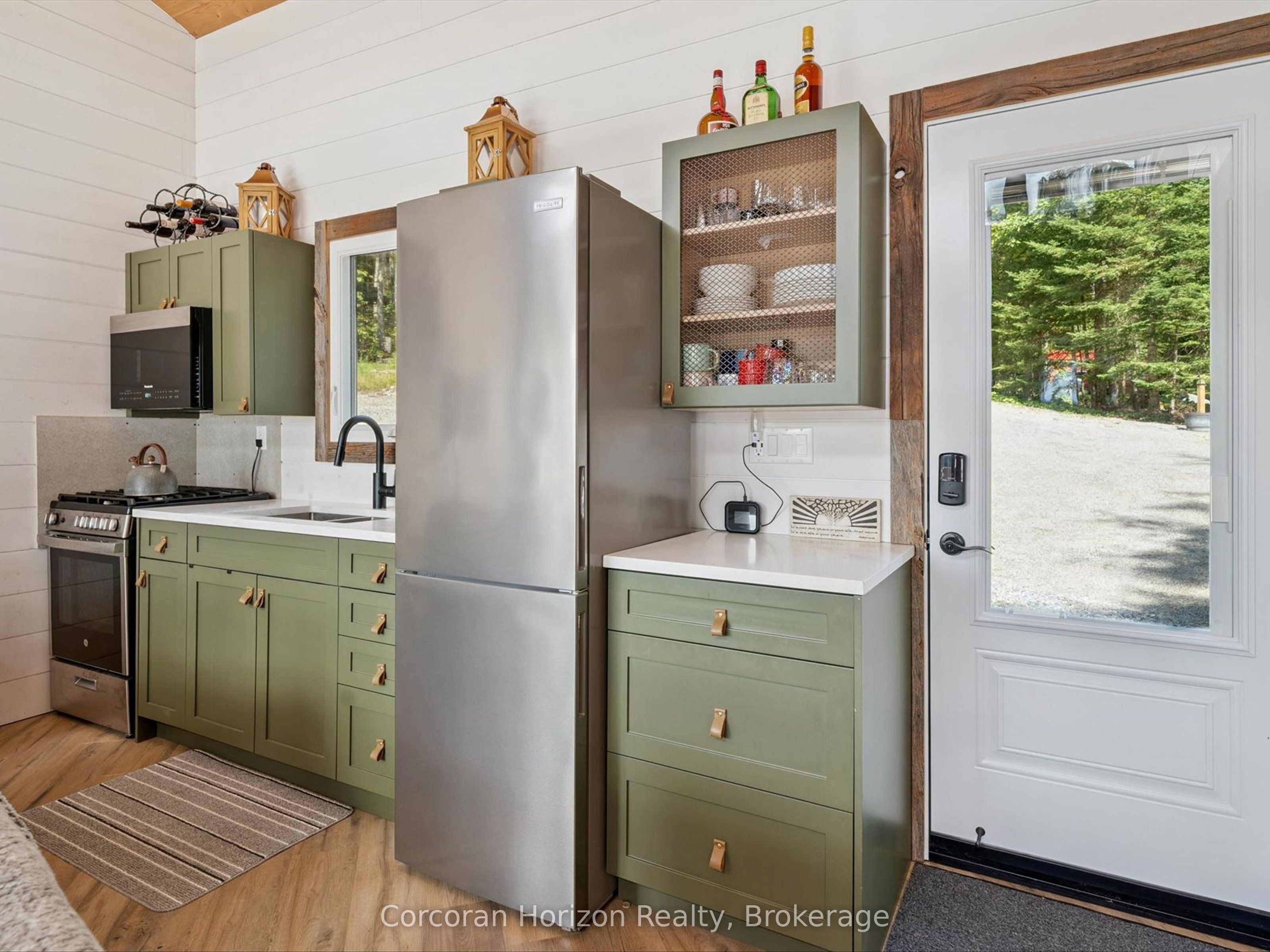1211 Pluto Trail Property Photo 12