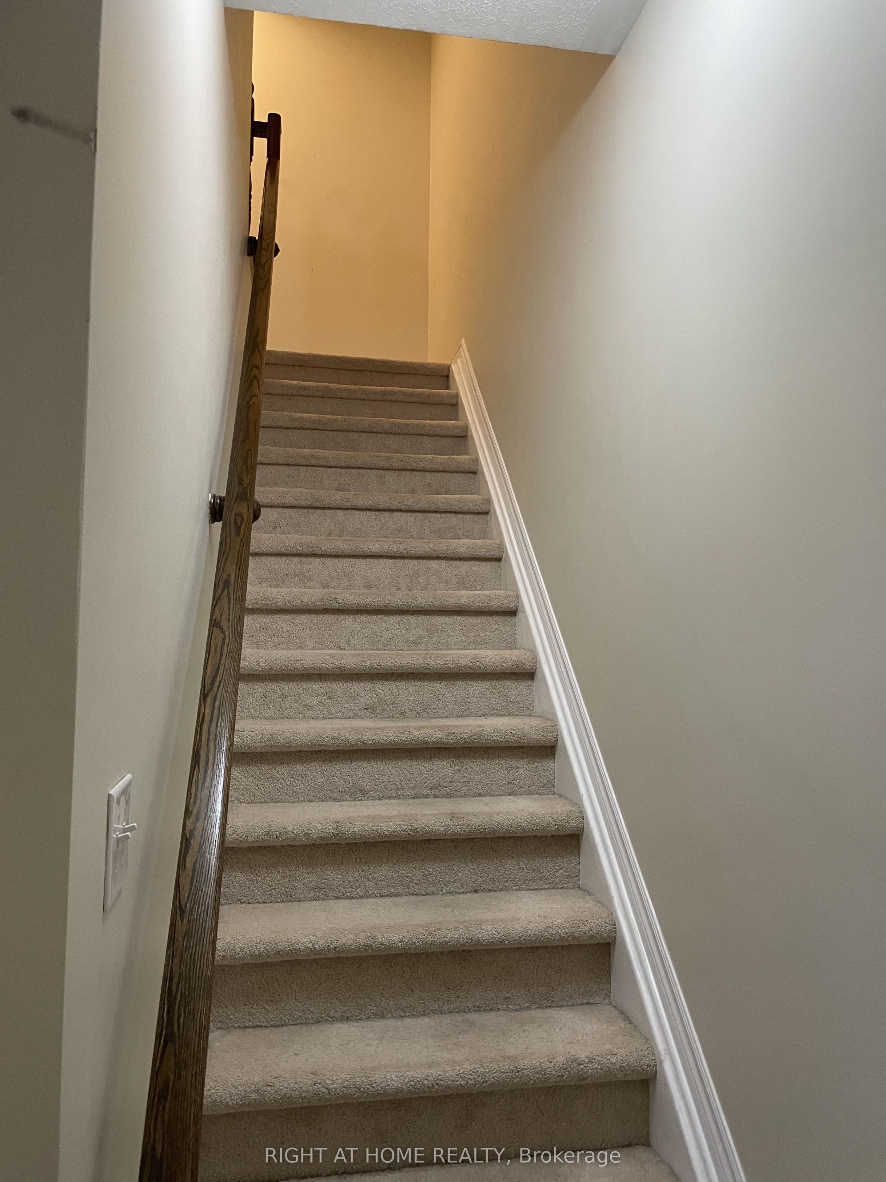 1626 Haydon Circle Property Photo 6