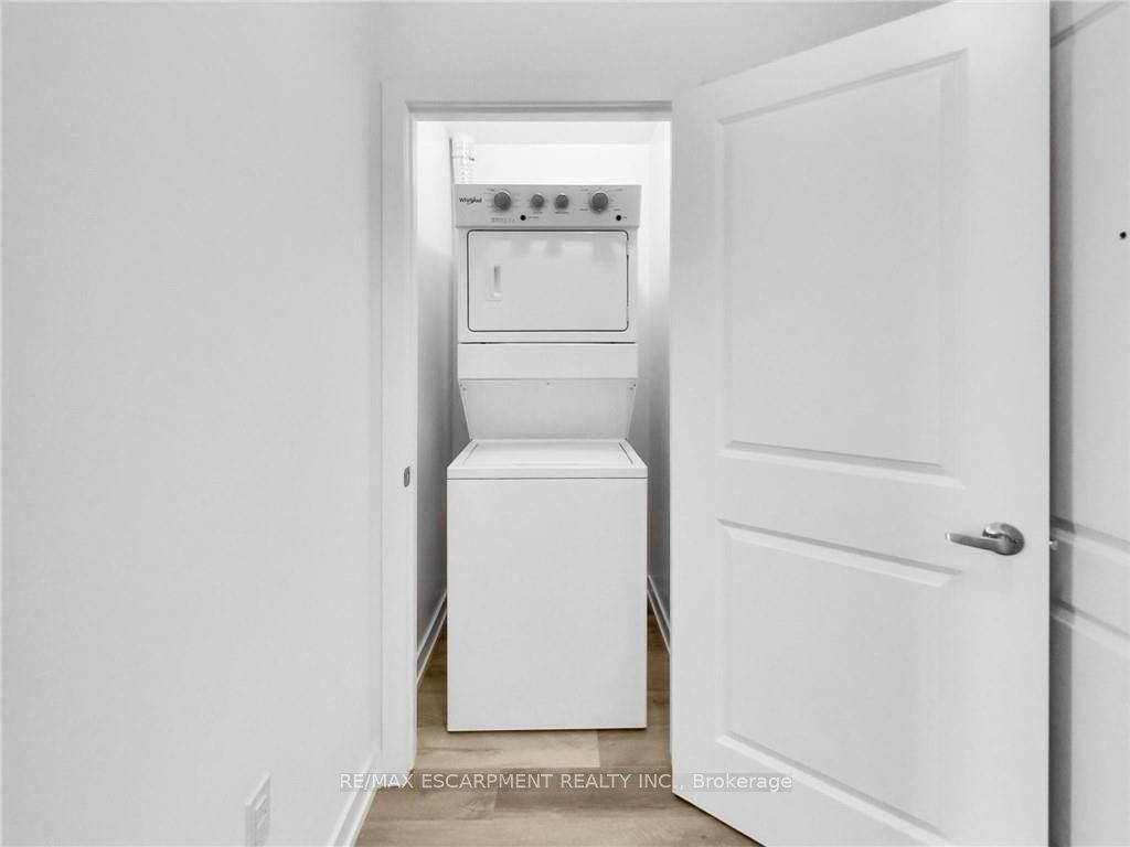 470 Dundas Street E 1008 Property Photo 7