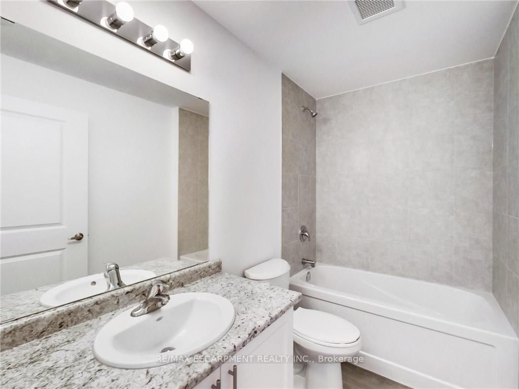 470 Dundas Street E 1008 Property Photo 8