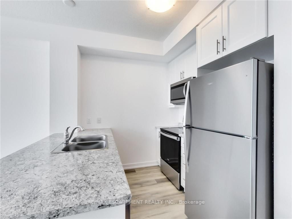 470 Dundas Street E 1008 Property Photo 12