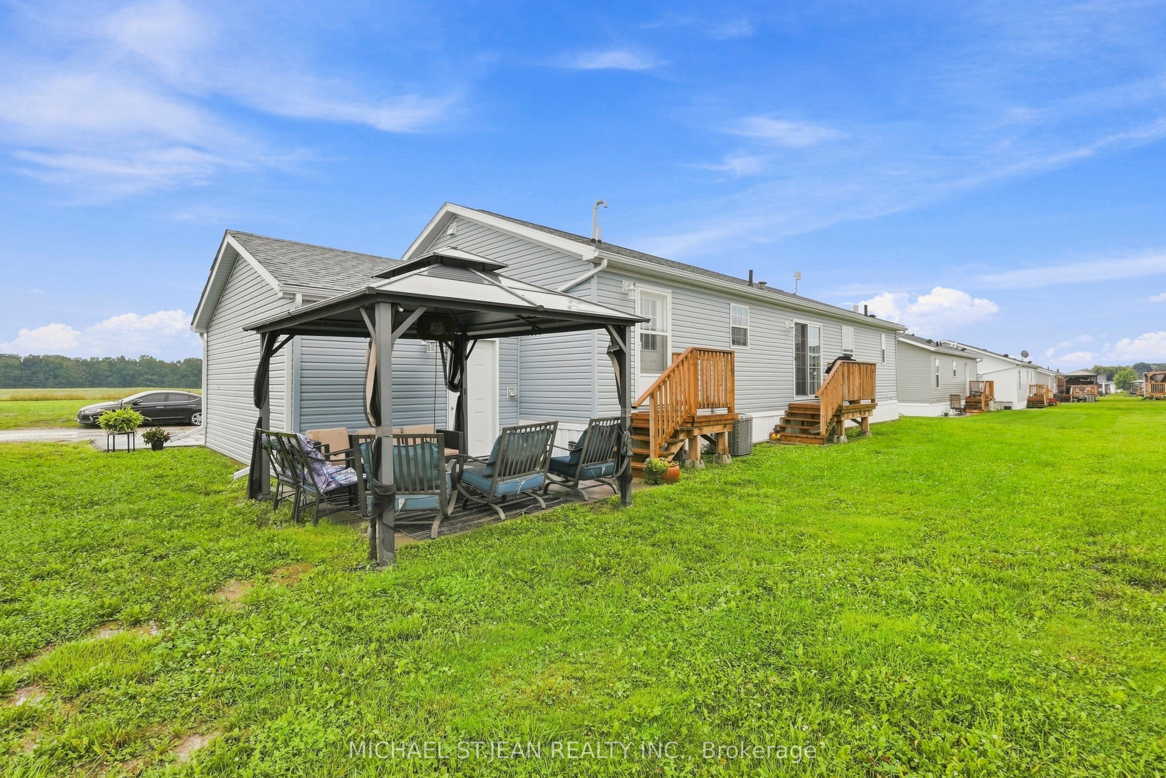 27 Hickory Hollow Property Photo 36