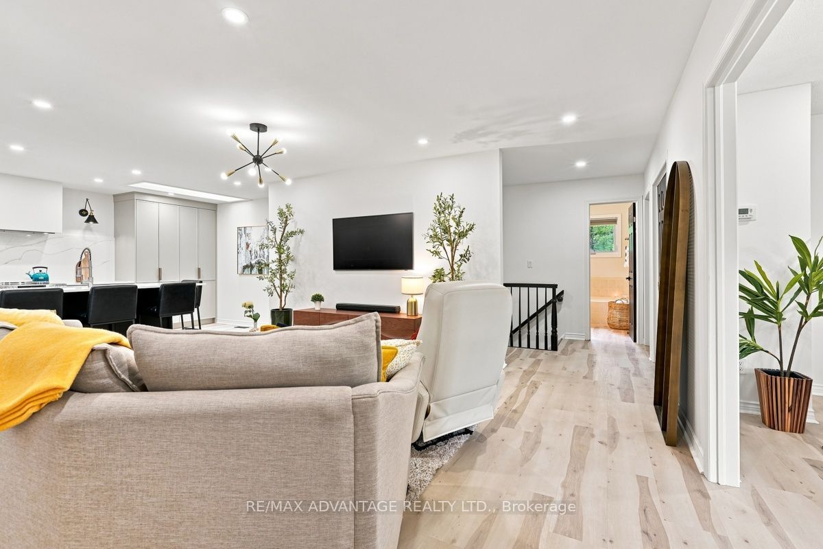 2 Cadeau Terrace 9 Property Photo 10