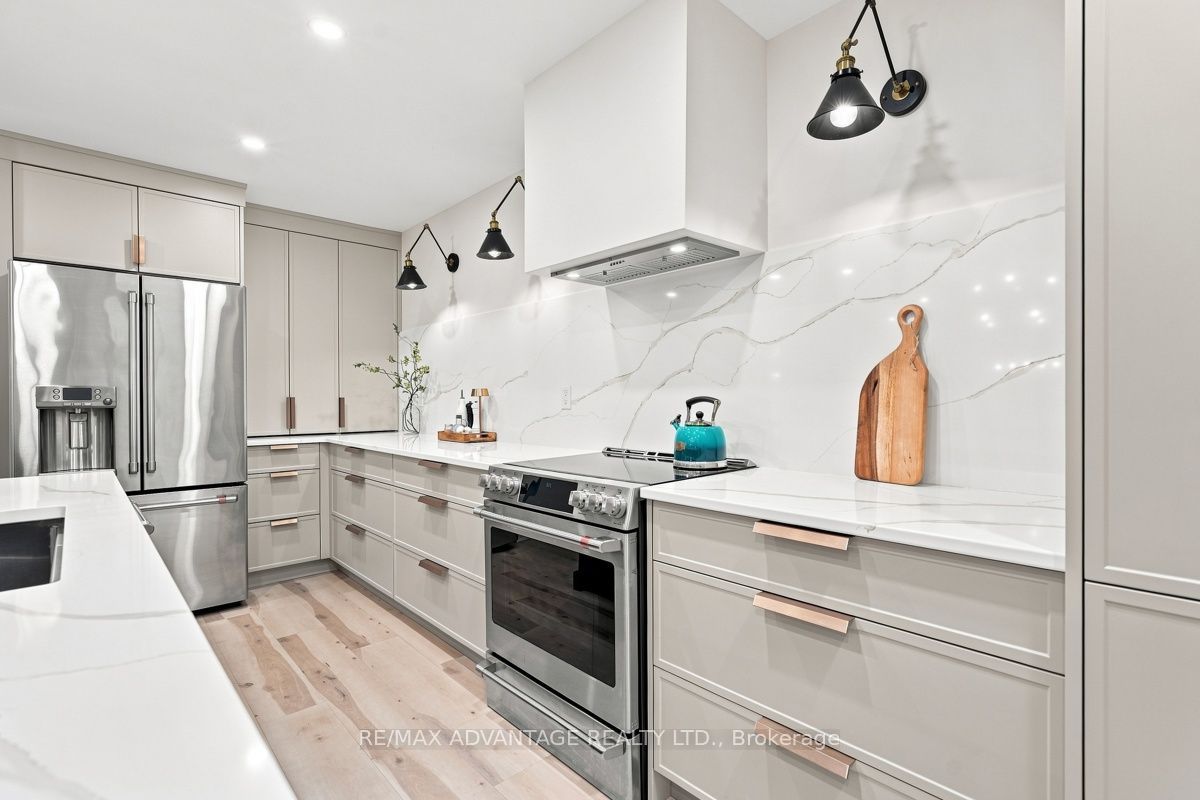 2 Cadeau Terrace 9 Property Photo 25
