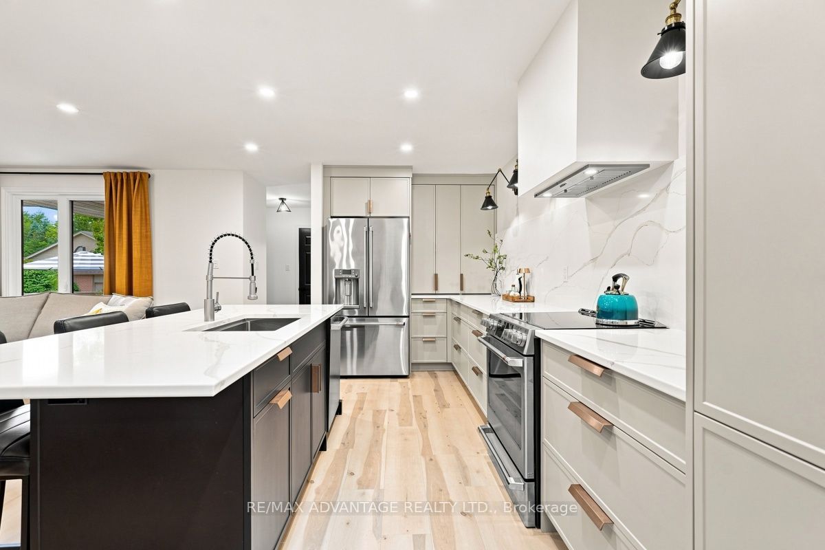 2 Cadeau Terrace 9 Property Photo 26