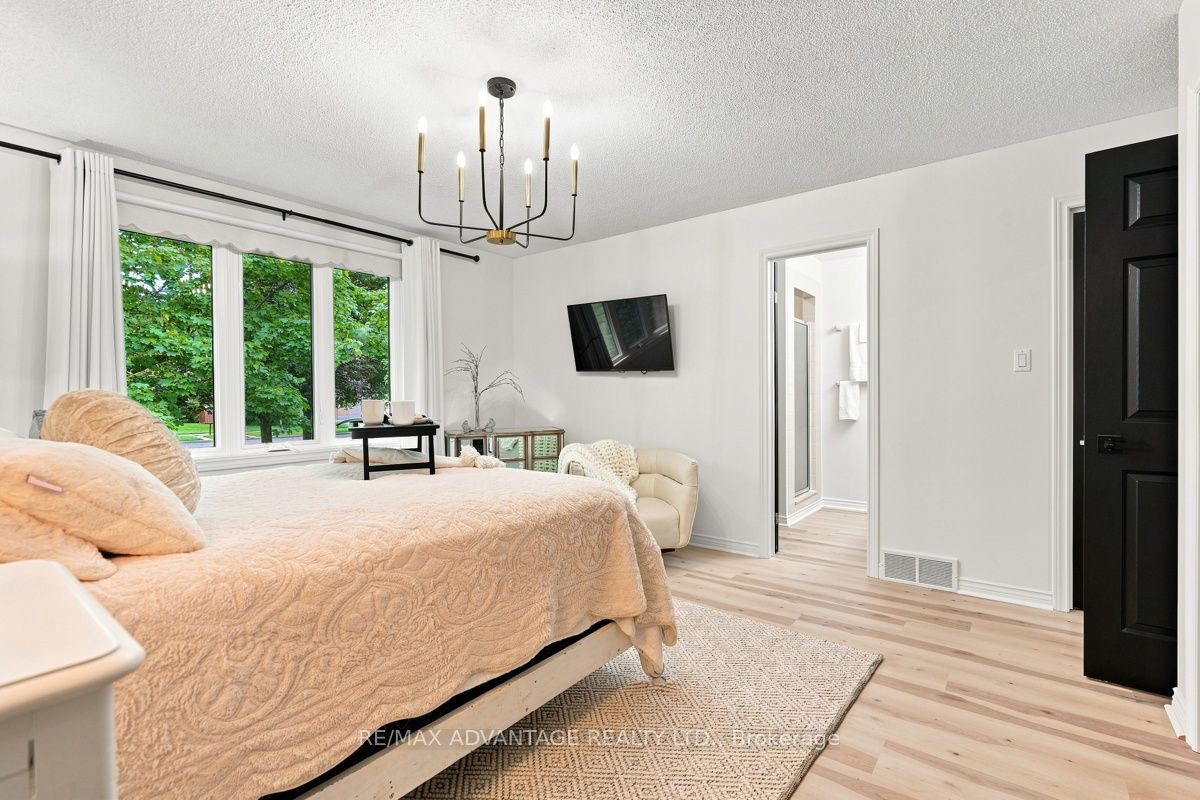 2 Cadeau Terrace 9 Property Photo 35