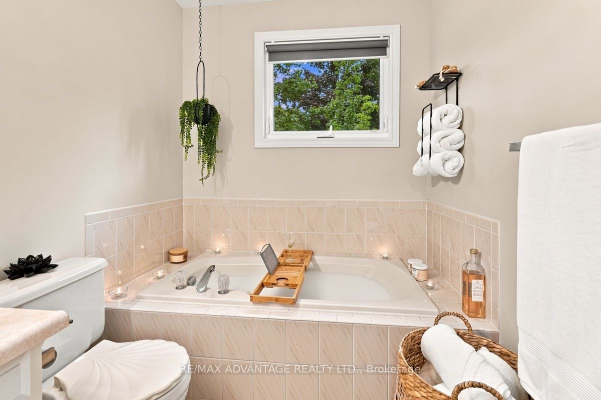 2 Cadeau Terrace 9 Property Photo 42