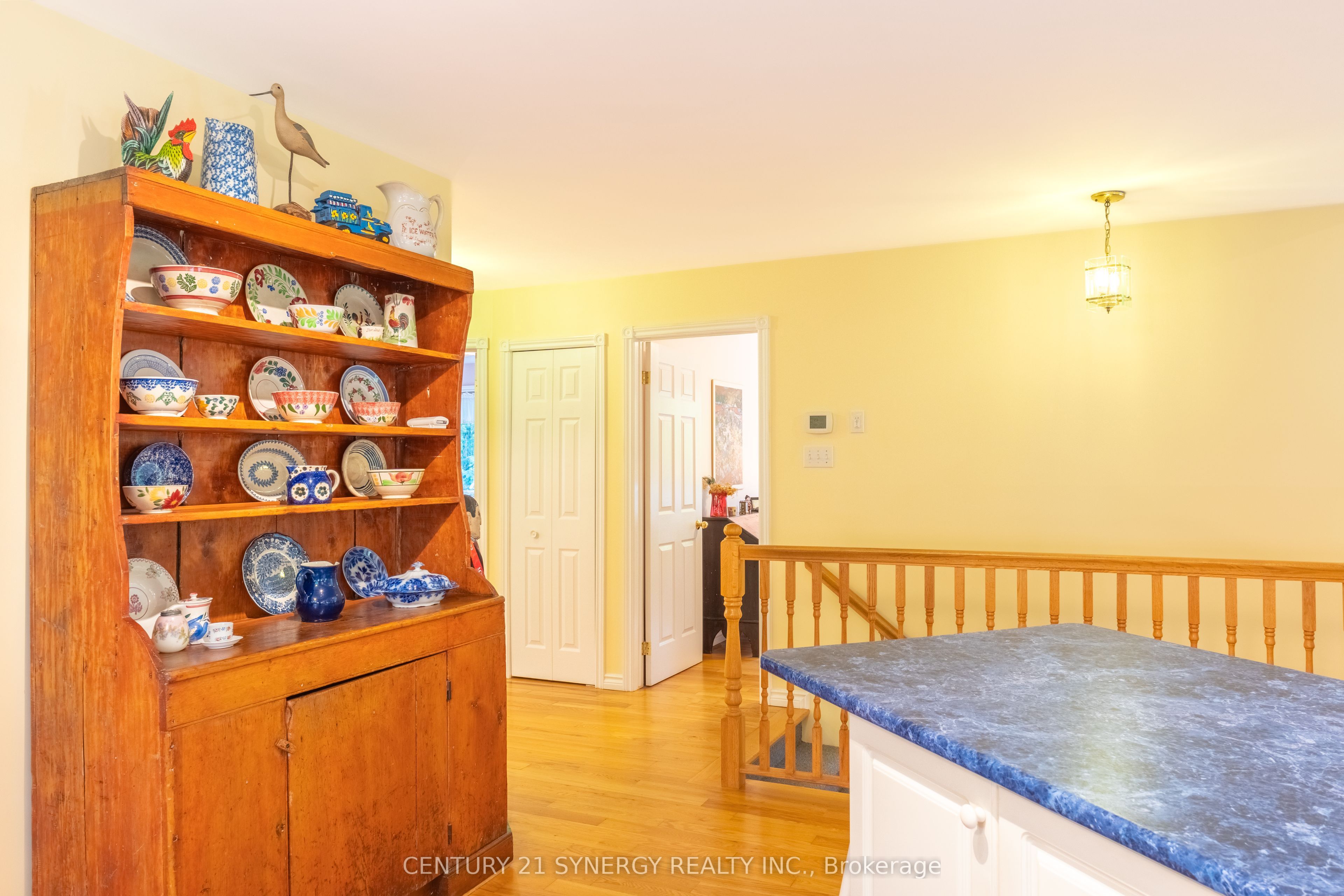 504 Kenyon Road Property Photo 9