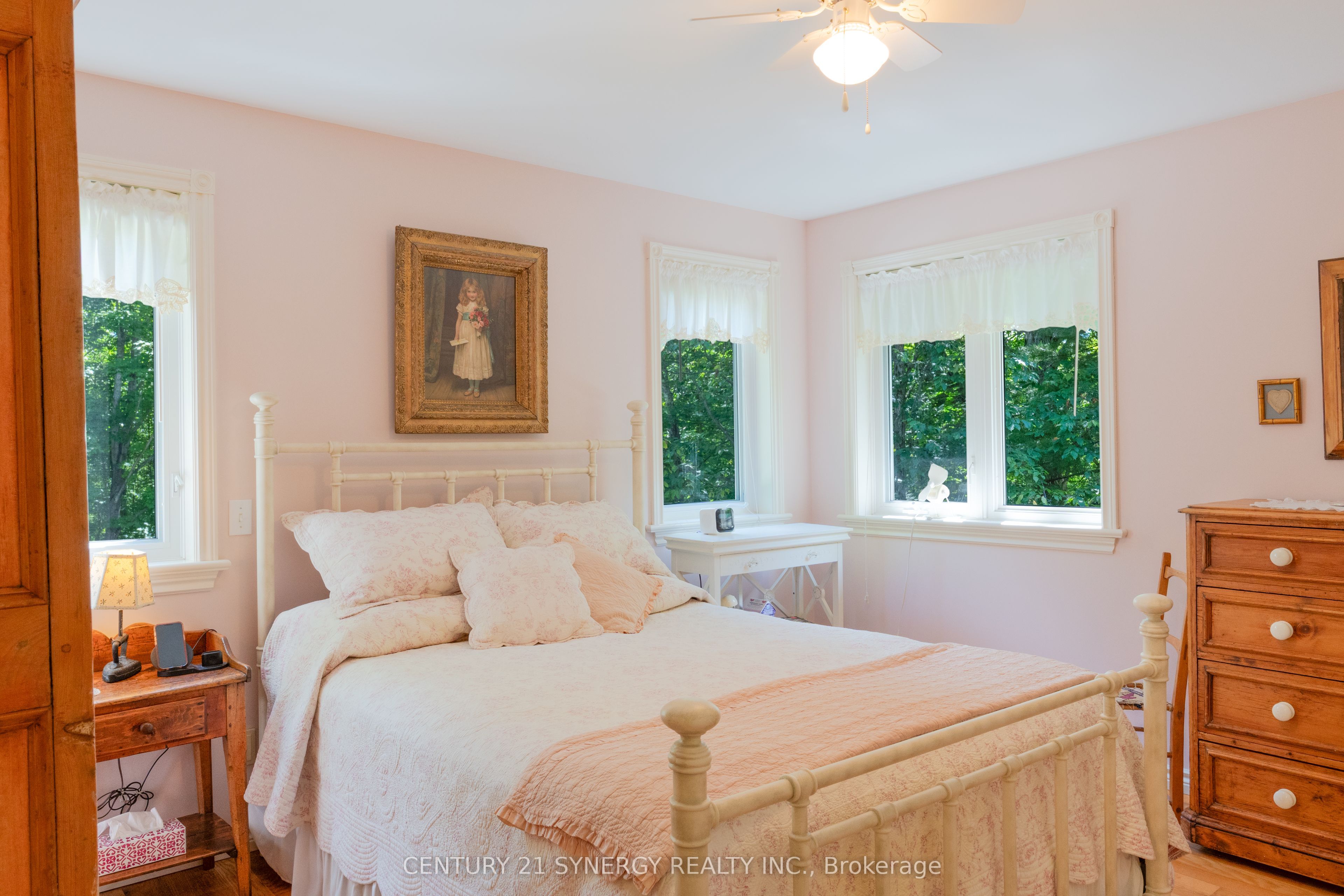504 Kenyon Road Property Photo 18