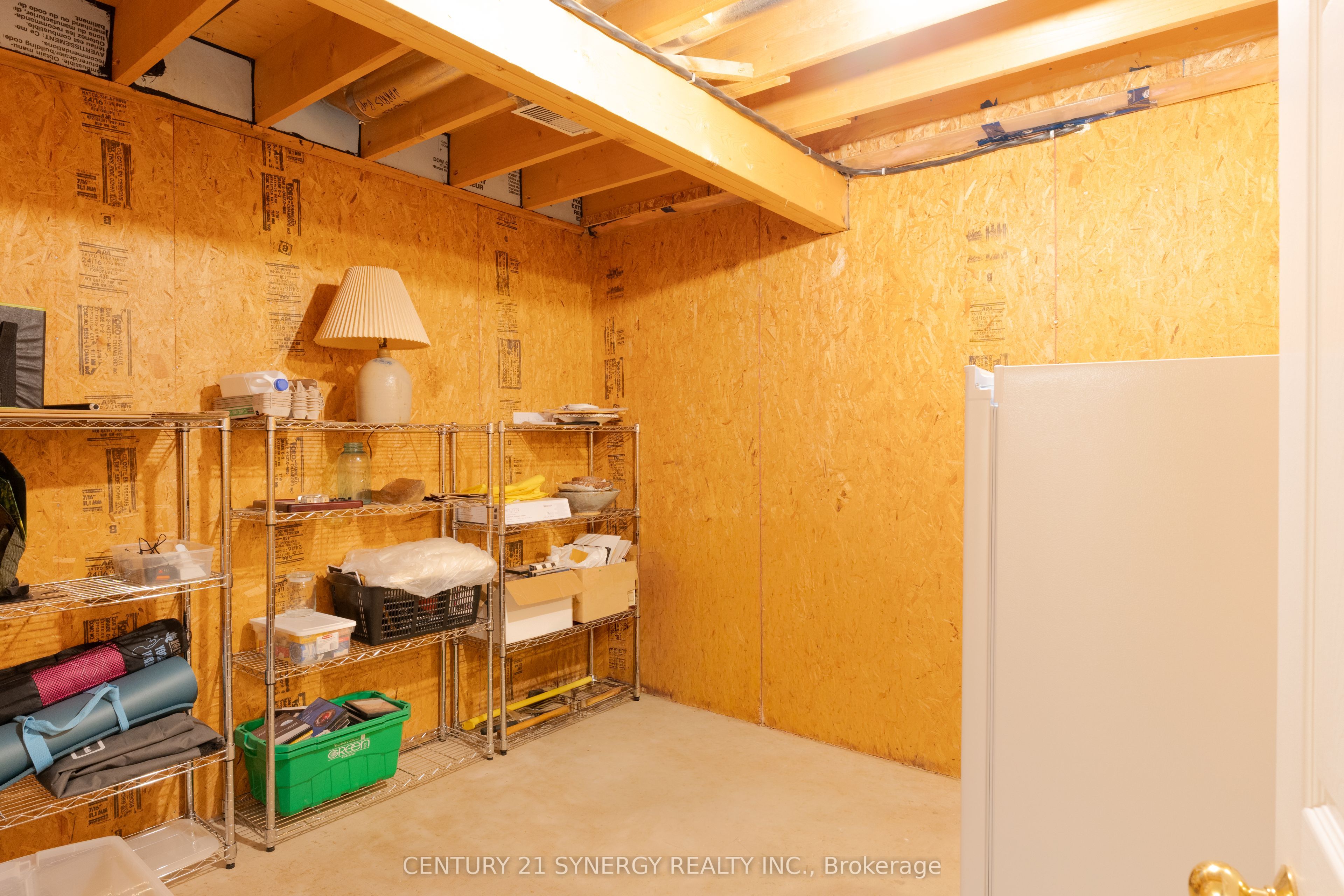 504 Kenyon Road Property Photo 27