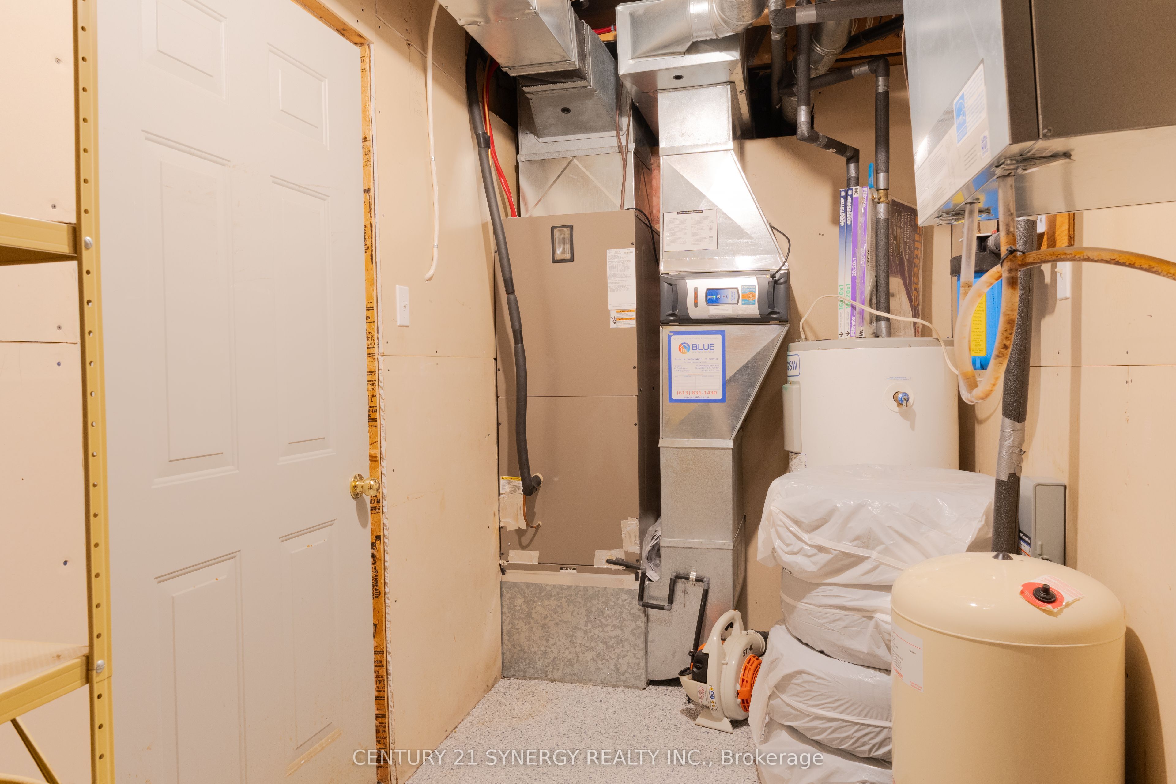 504 Kenyon Road Property Photo 35
