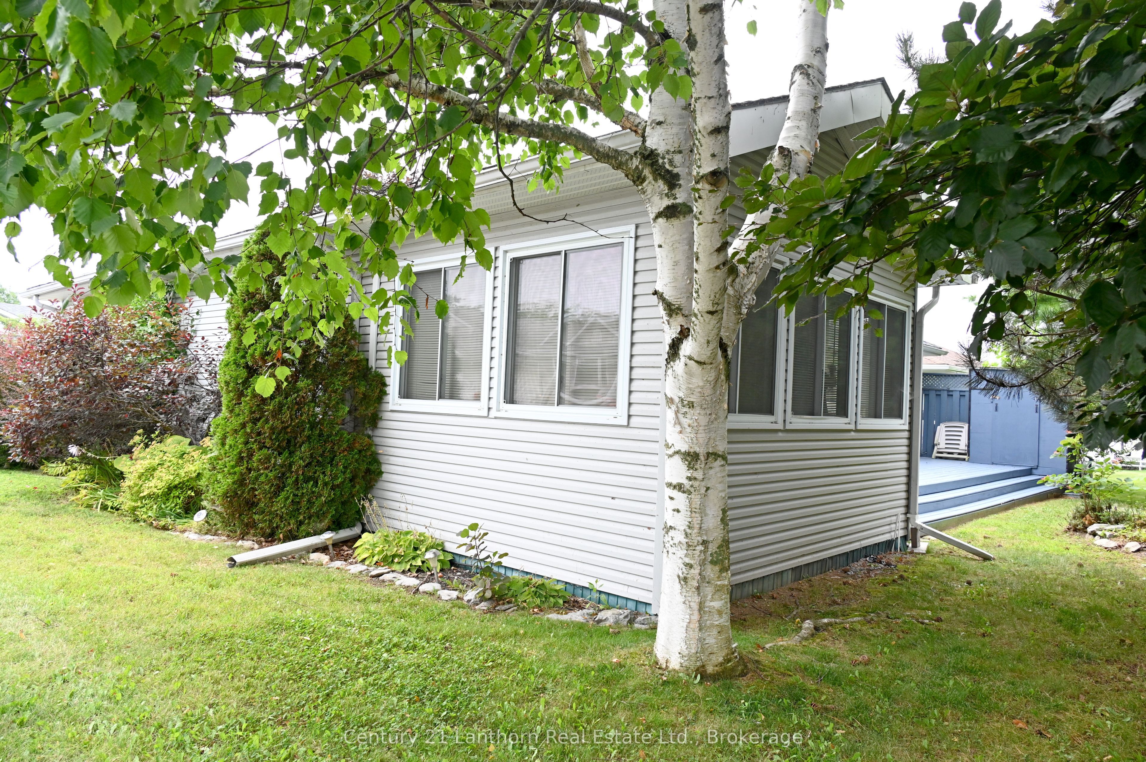 1 Reynolds Place N Property Photo 4