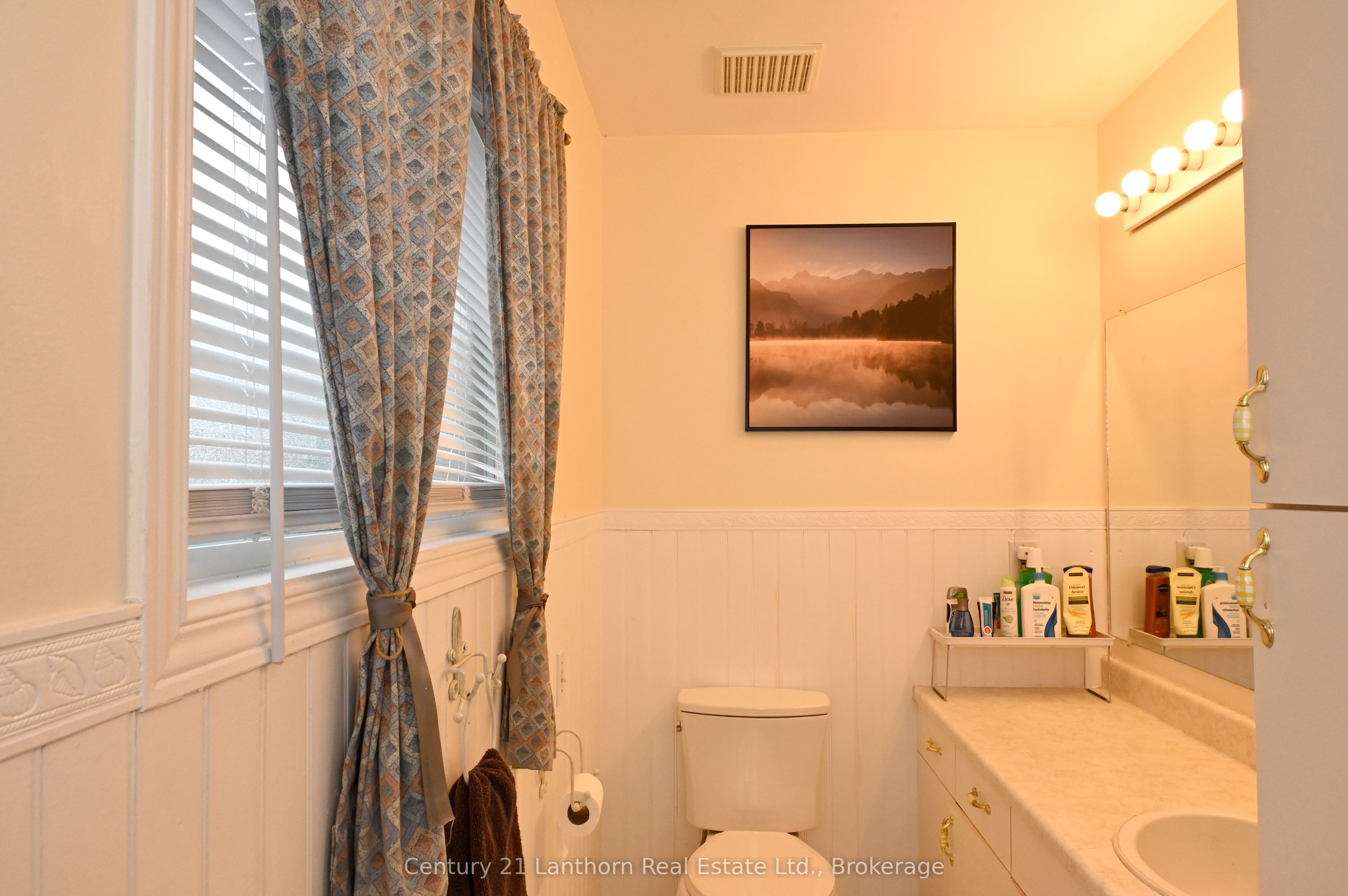 1 Reynolds Place N Property Photo 13