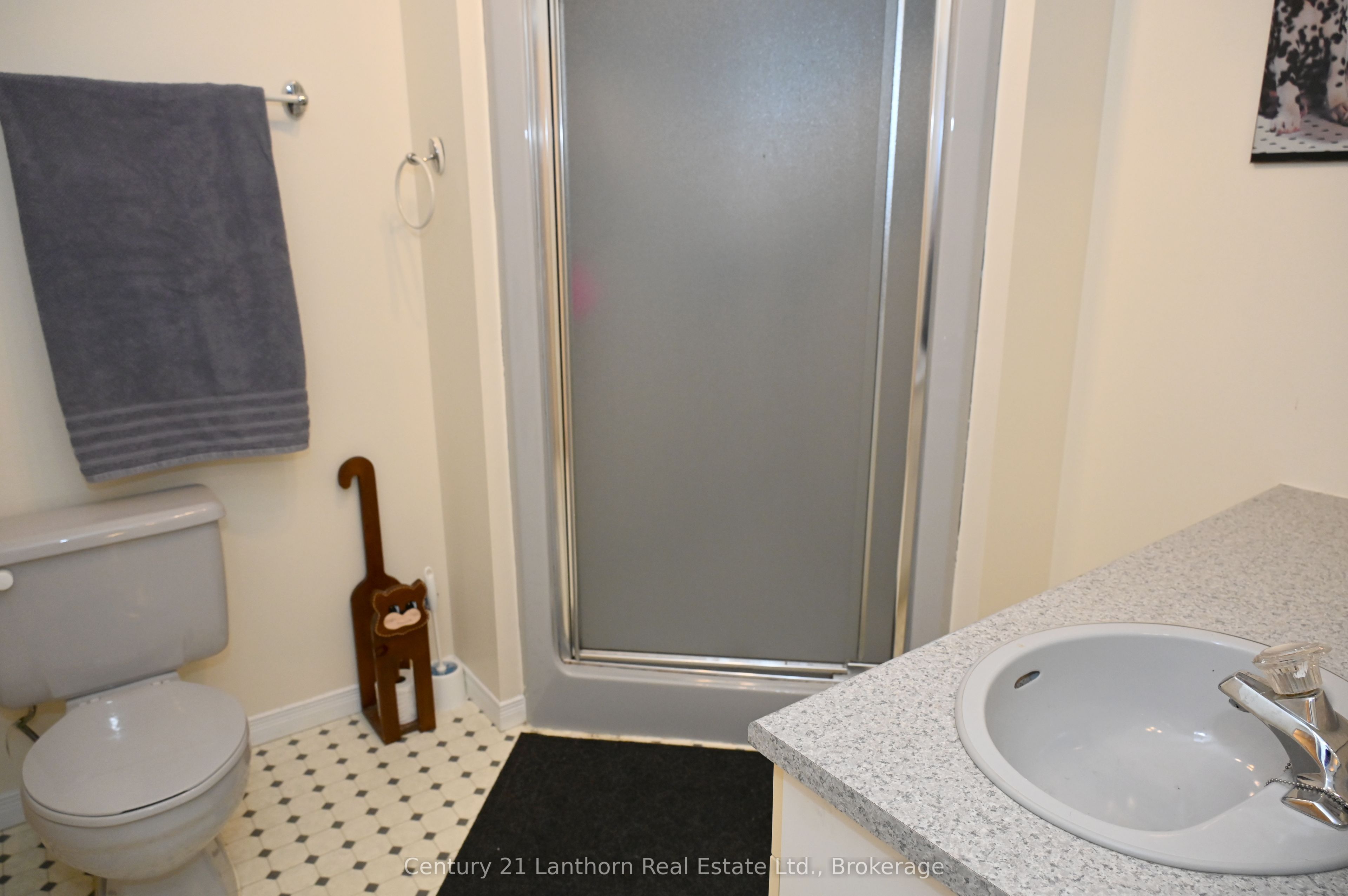 1 Reynolds Place N Property Photo 15
