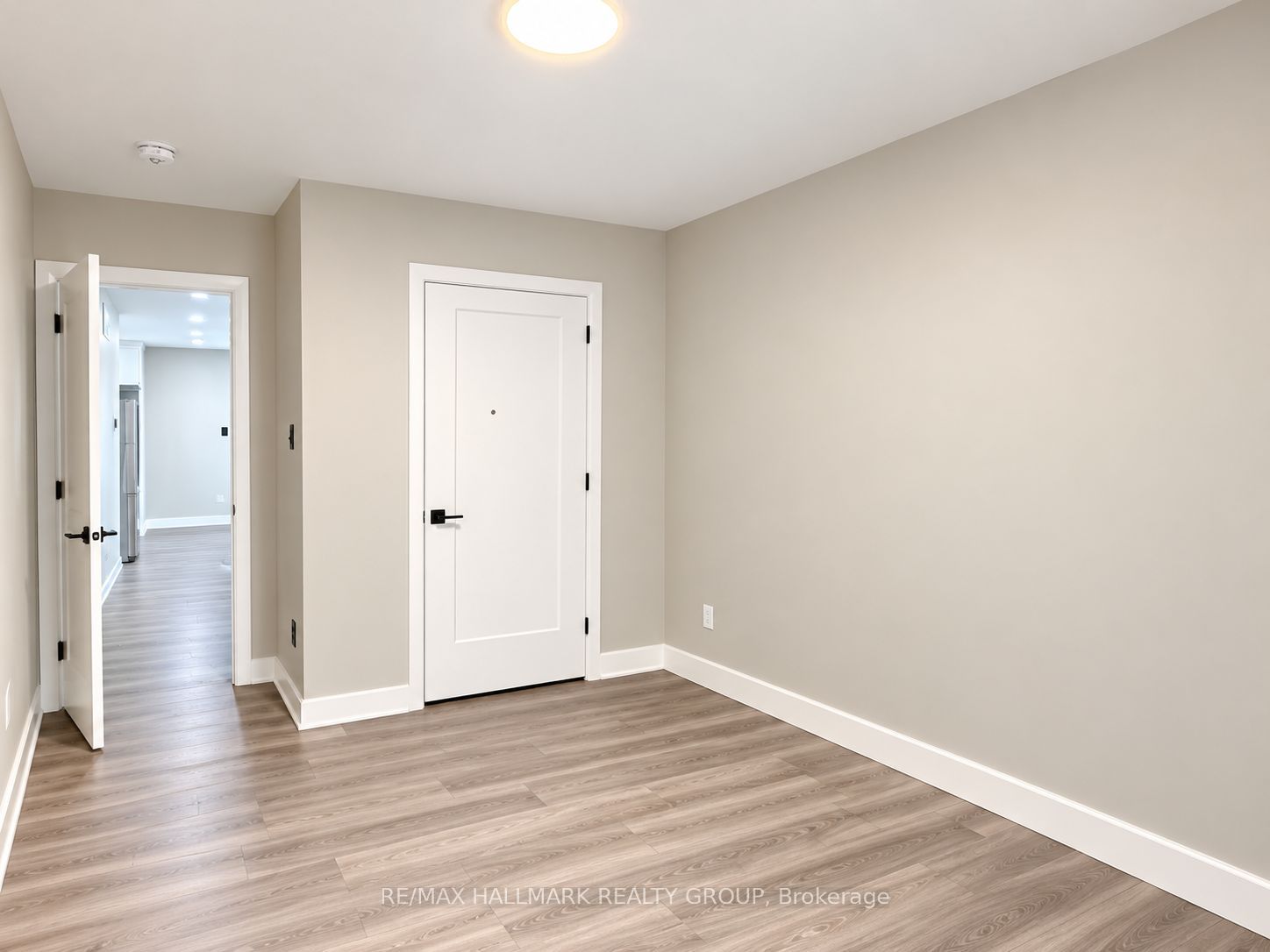 131 Camelia Avenue 3a Property Photo 11