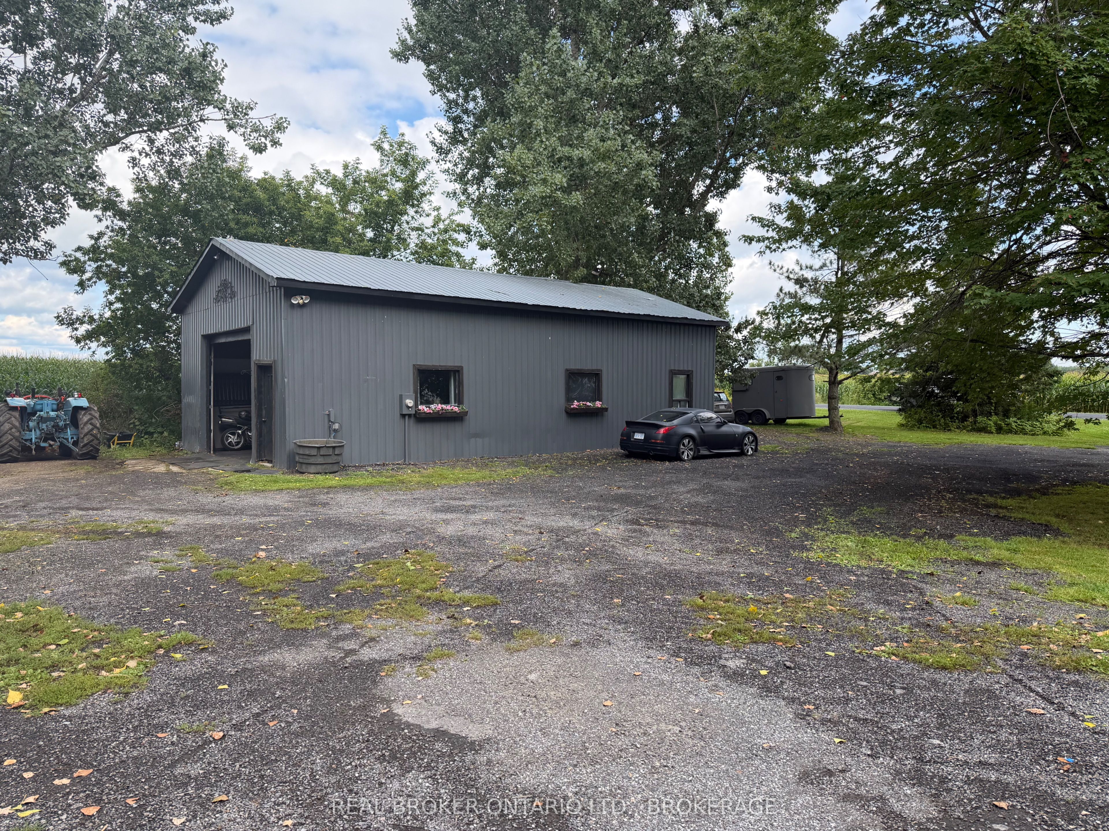 21809 Concession 3 Road Property Photo 4