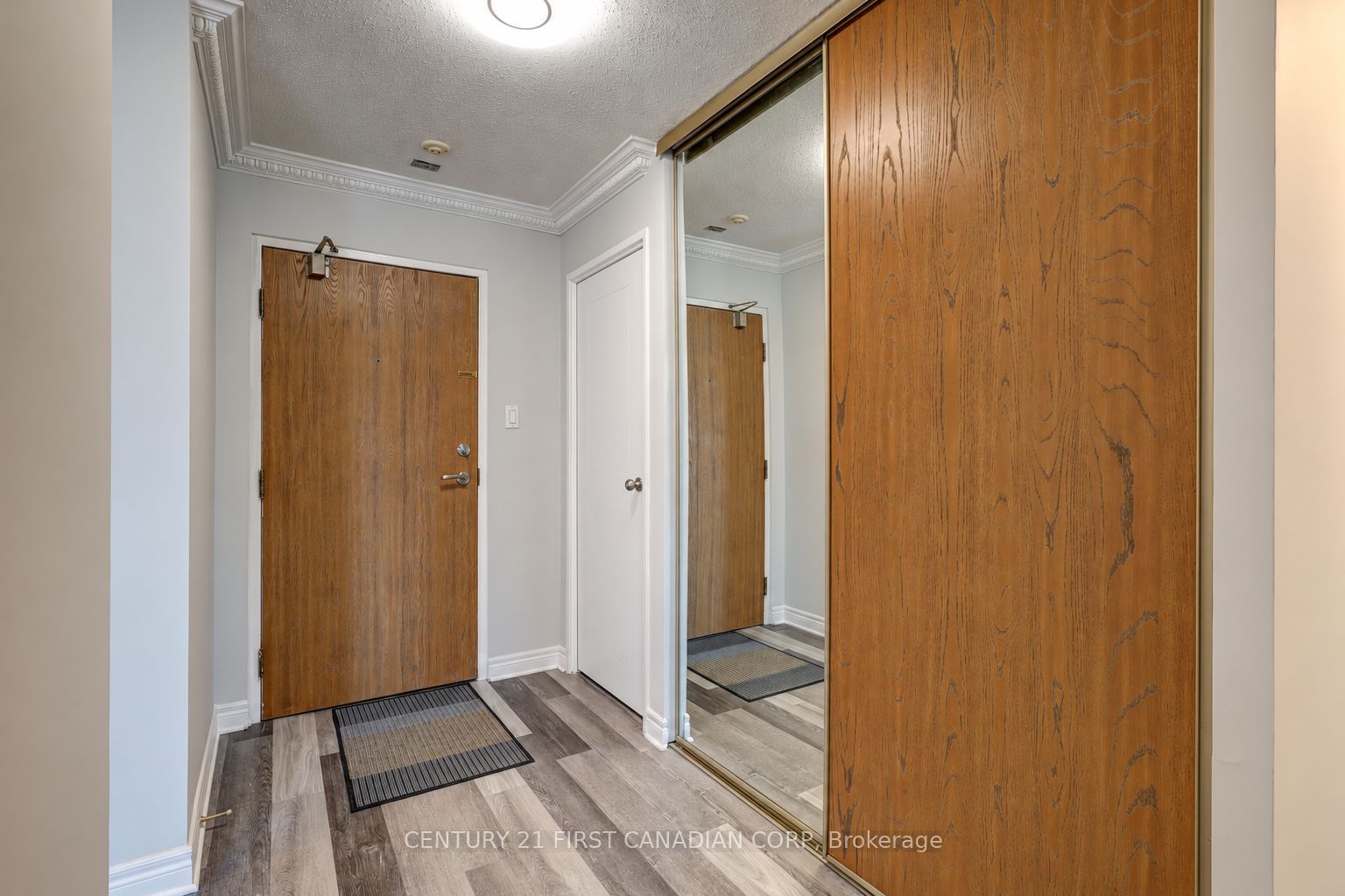 45 Pond Mills Road 1014 Property Photo 4