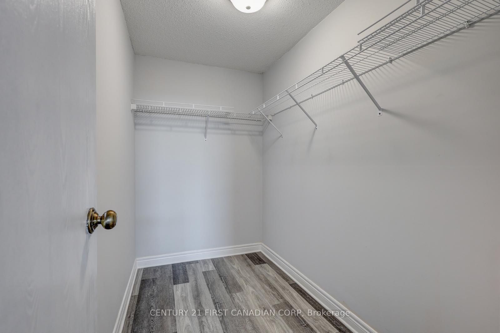 45 Pond Mills Road 1014 Property Photo 16