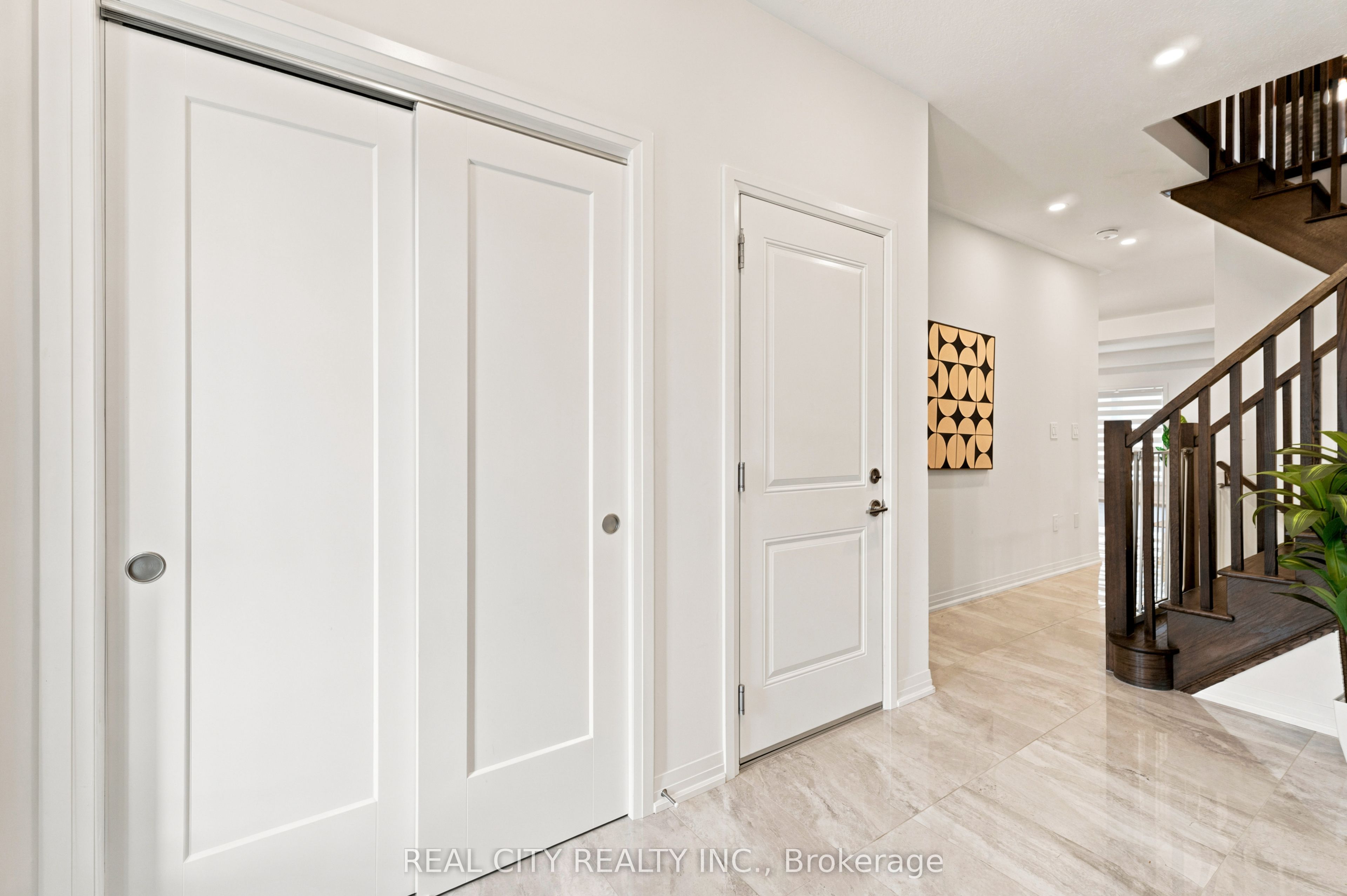 236 Rockledge Drive Property Photo 11